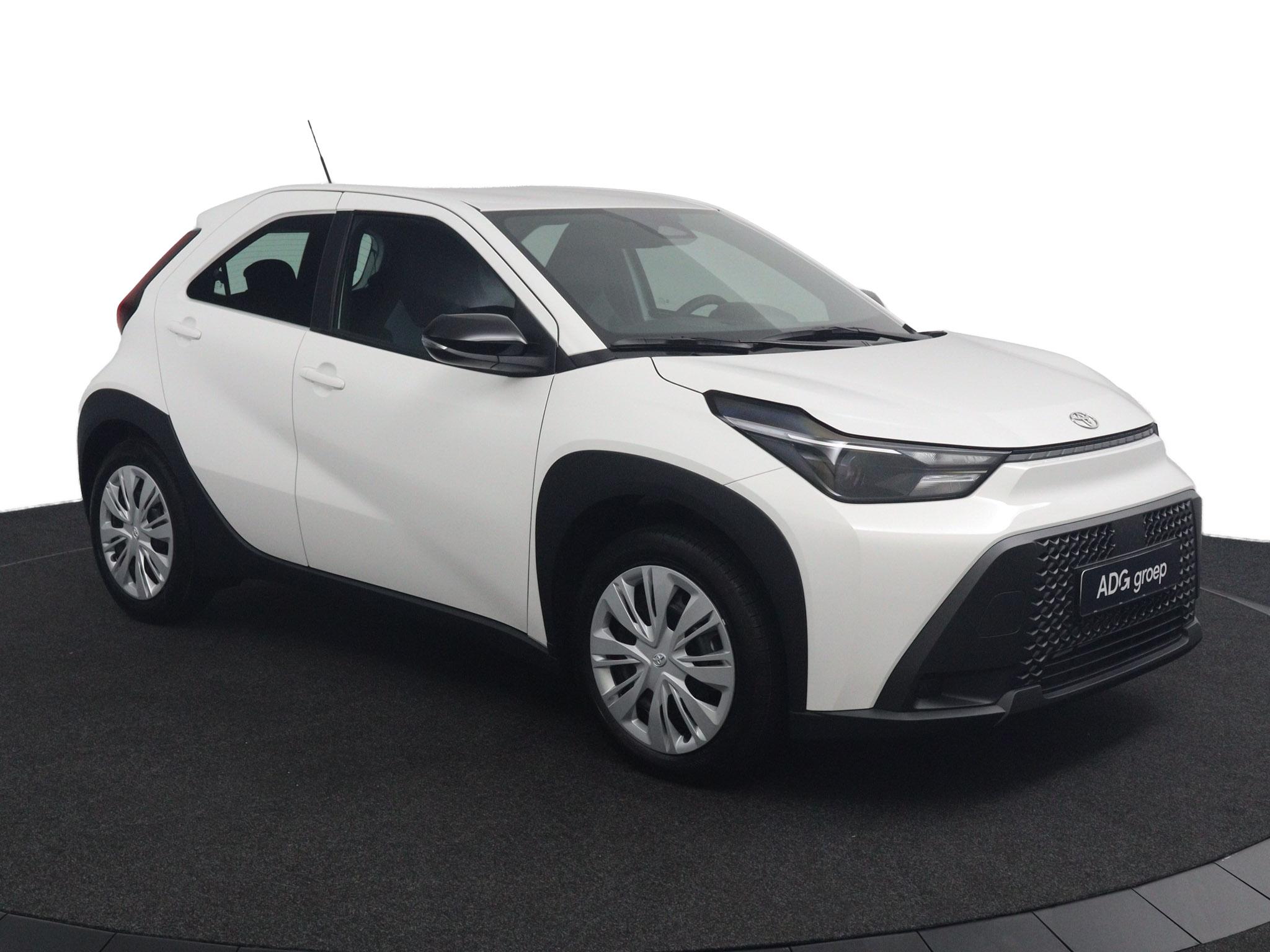 Toyota Aygo X Hybrid 115 play - Afbeelding 3