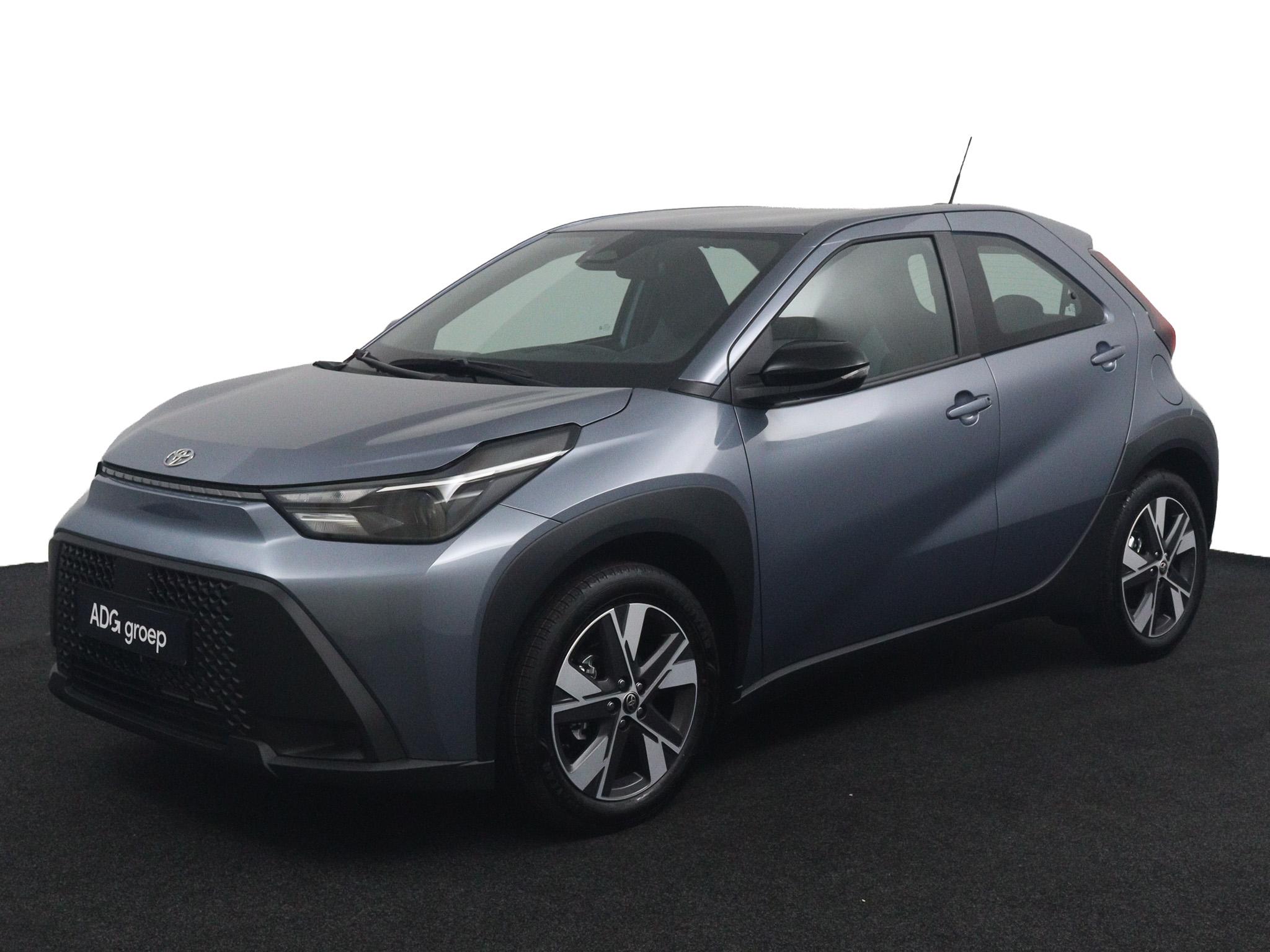 Toyota Aygo X Hybrid 115 play