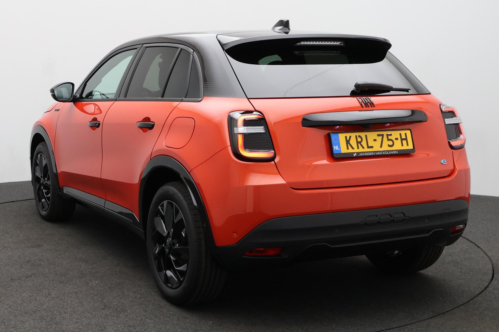 Fiat 600e Sport 54 kWh - Afbeelding 4