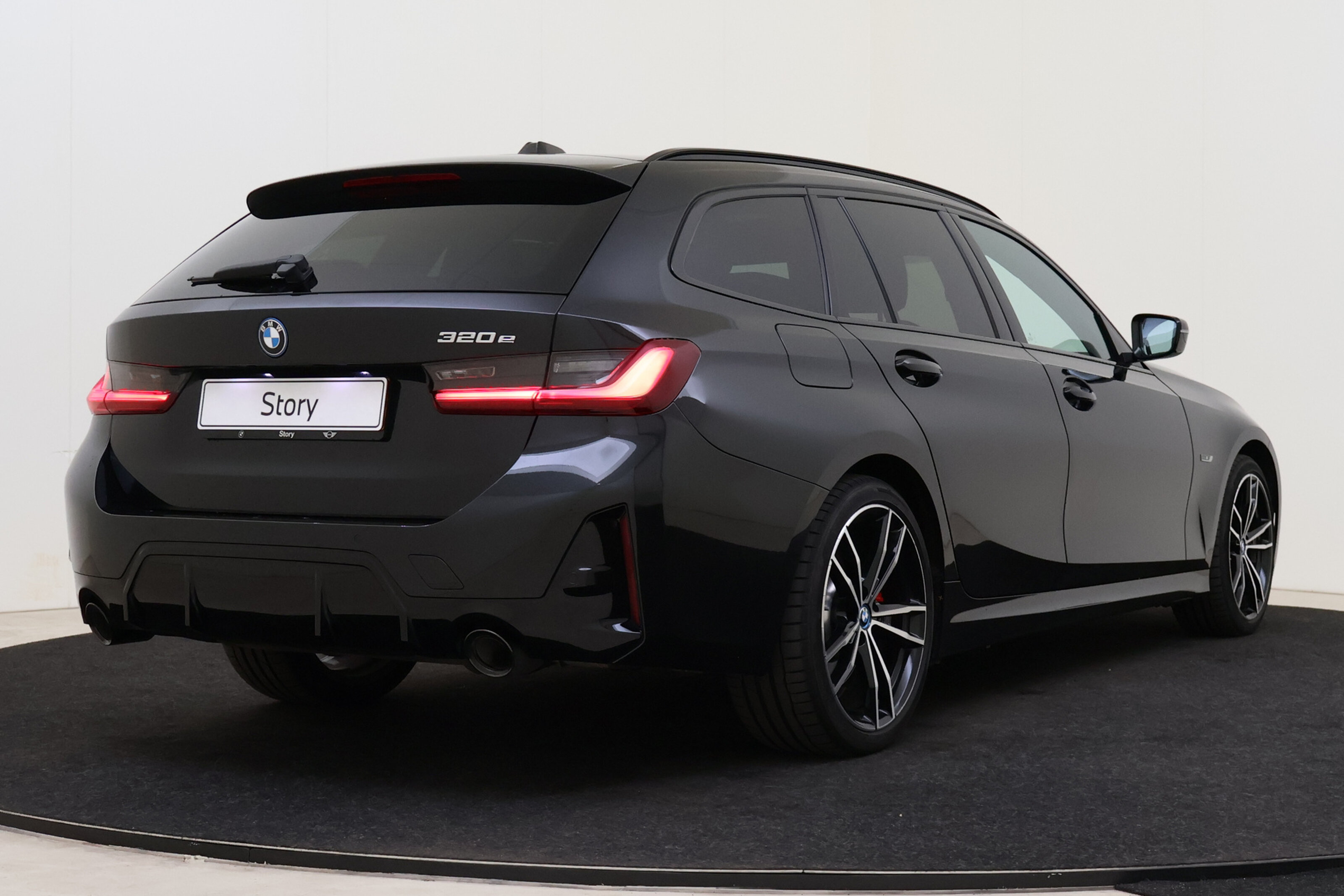 BMW 3 Serie Touring 320e M Sport Automaat