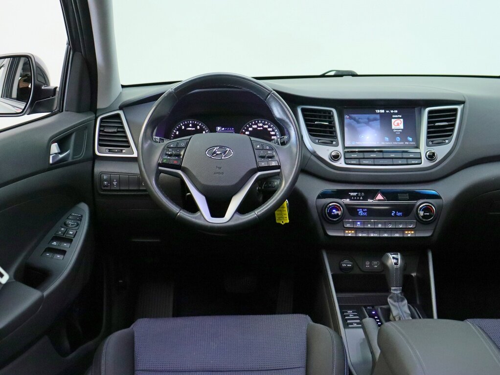 Hyundai Tucson 1.6T 177pk Anniversary Automaat | Trekhaak 1.600kg | Panodak - Afbeelding 3