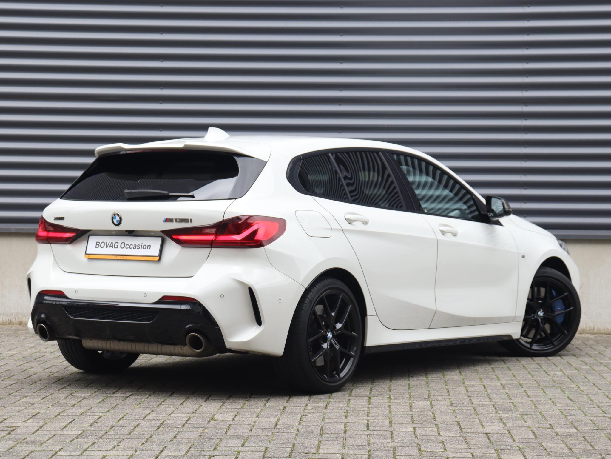 BMW 1-serie M135i xDrive - Afbeelding 2