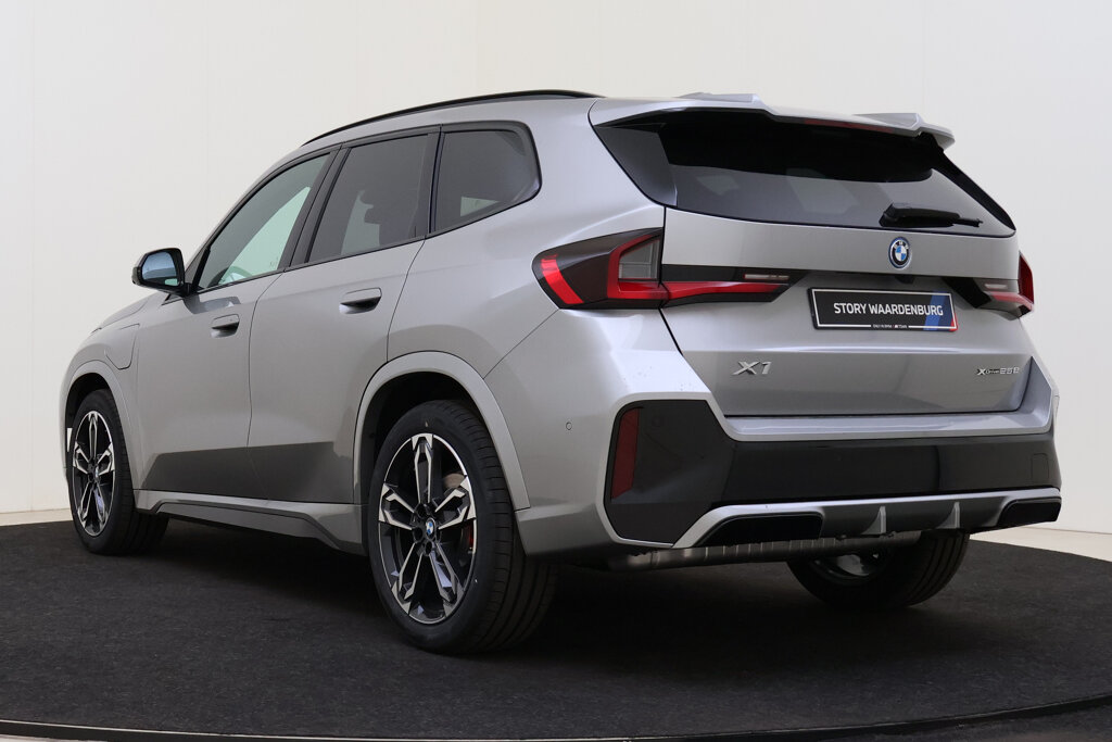 BMW X1 15