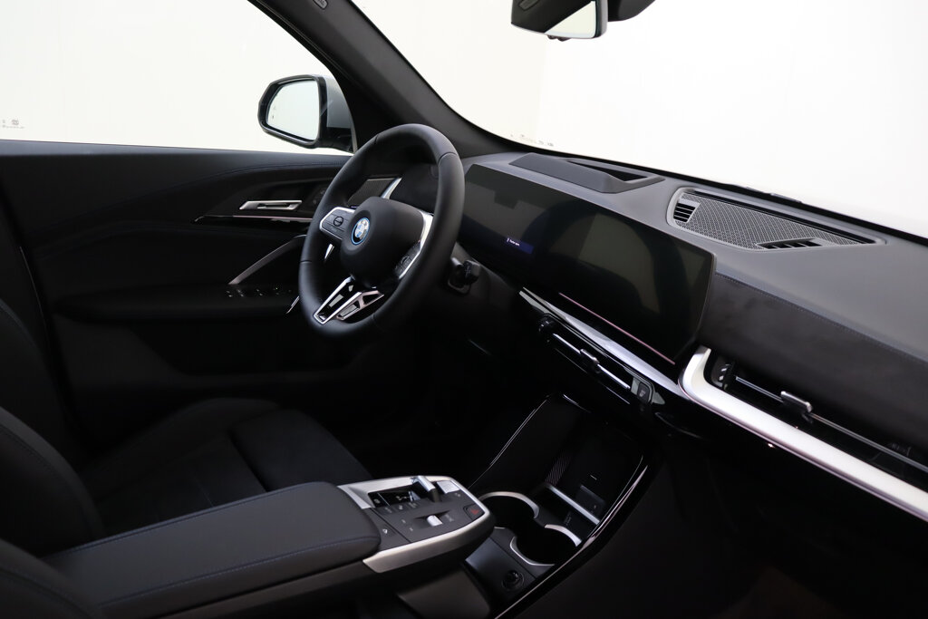 BMW X1 18