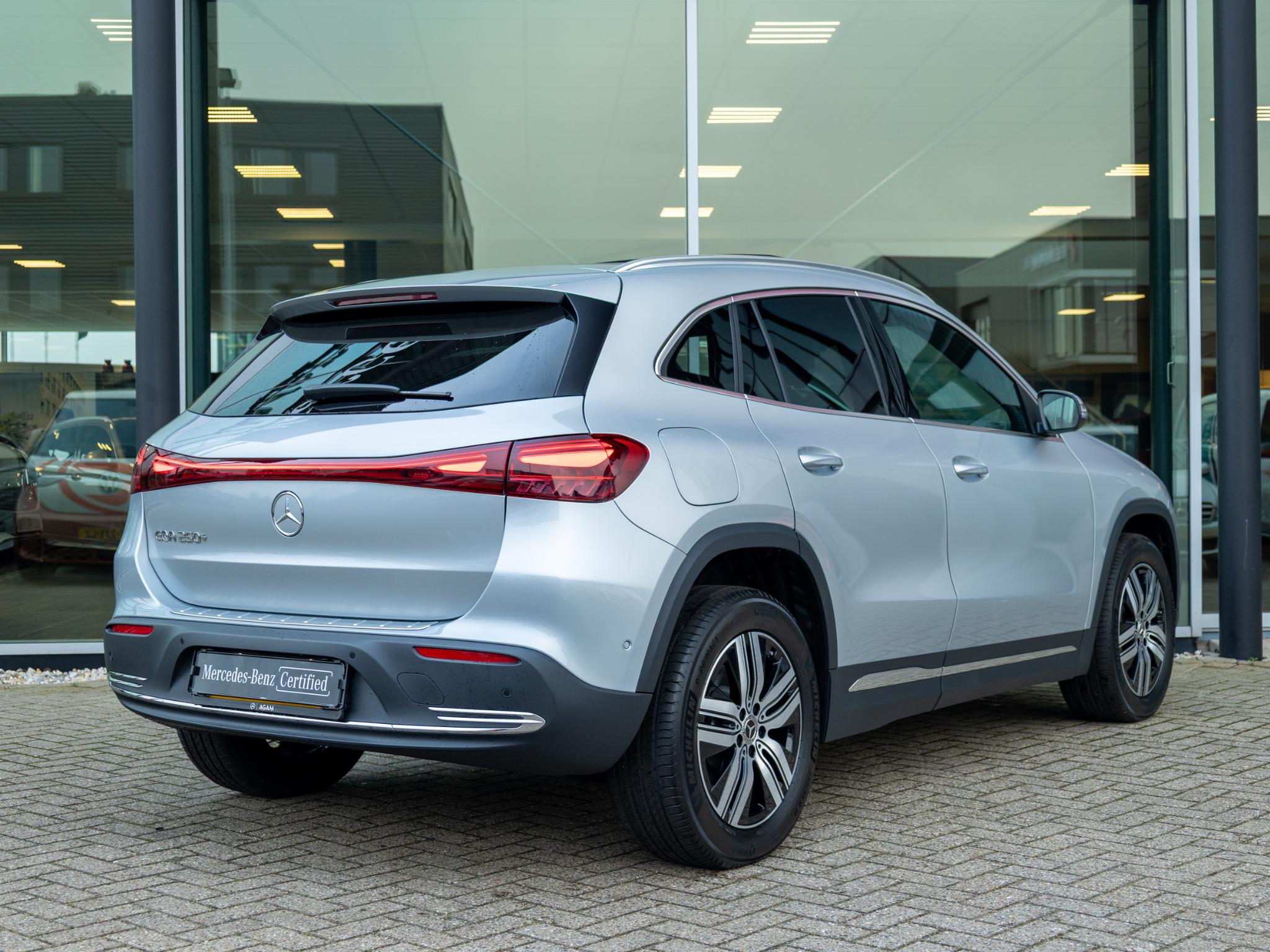 Mercedes-Benz EQA 250+ Business Line - Afbeelding 2