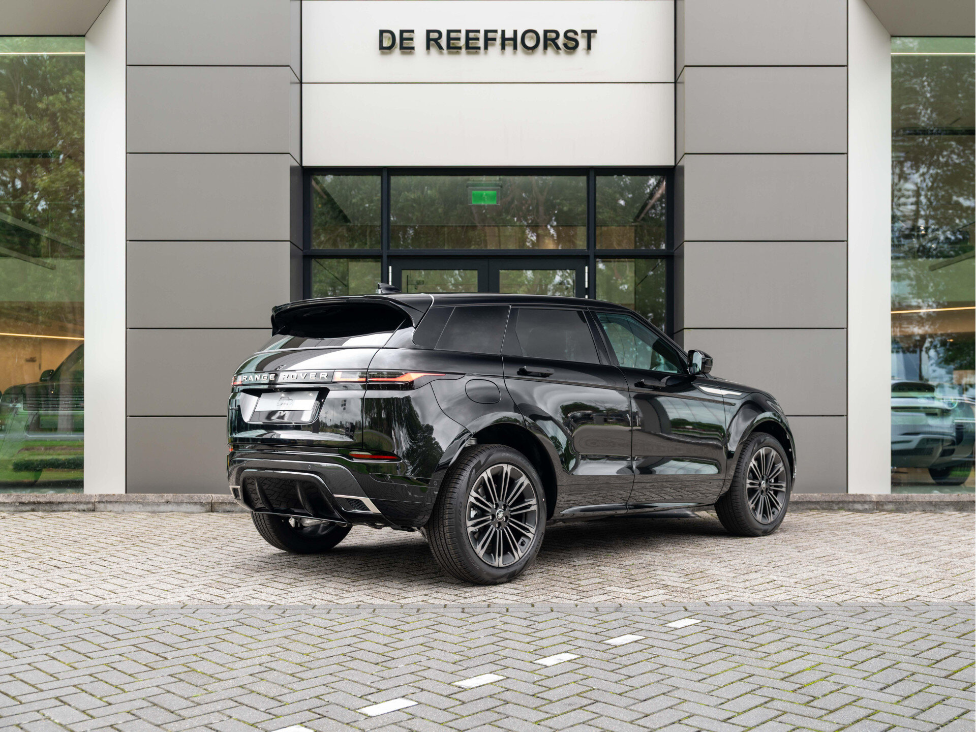 Land Rover Range Rover Evoque 1.5 P270e PHEV AWD Hoxton Edition - Afbeelding 2