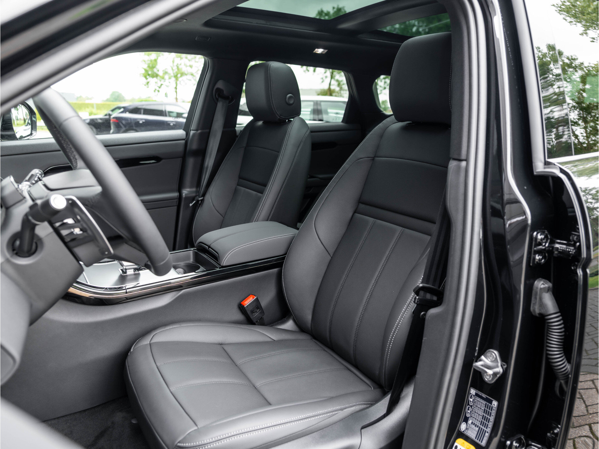 Land Rover Range Rover Evoque 1.5 P270e PHEV AWD Hoxton Edition - Afbeelding 4