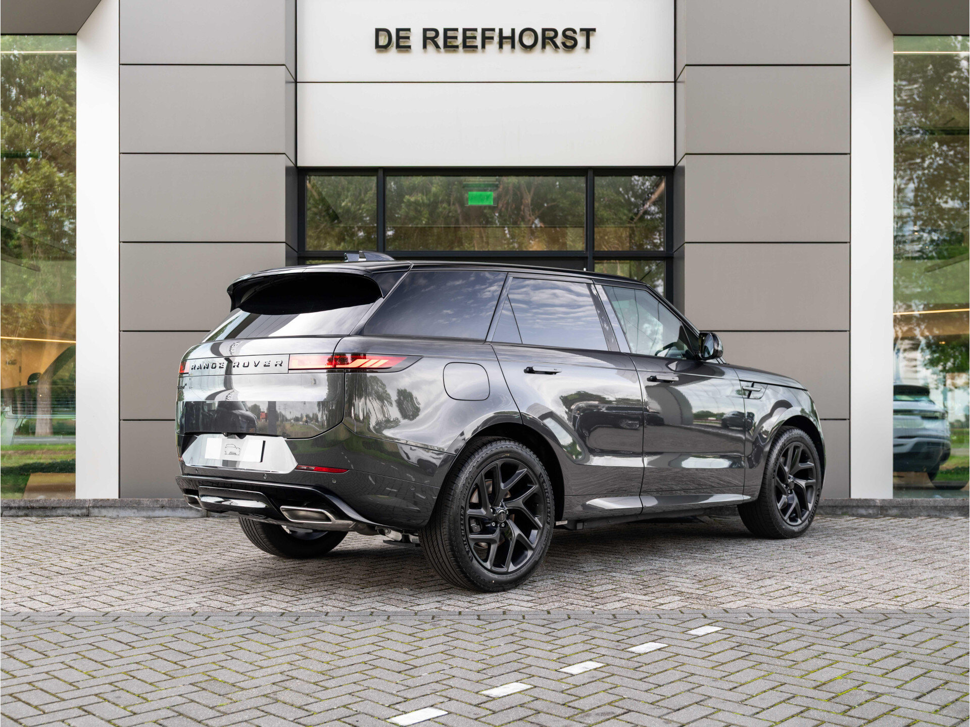 Land Rover Range Rover Sport 3.0 P460e BATTERSEA EDITION PHEV - Afbeelding 2