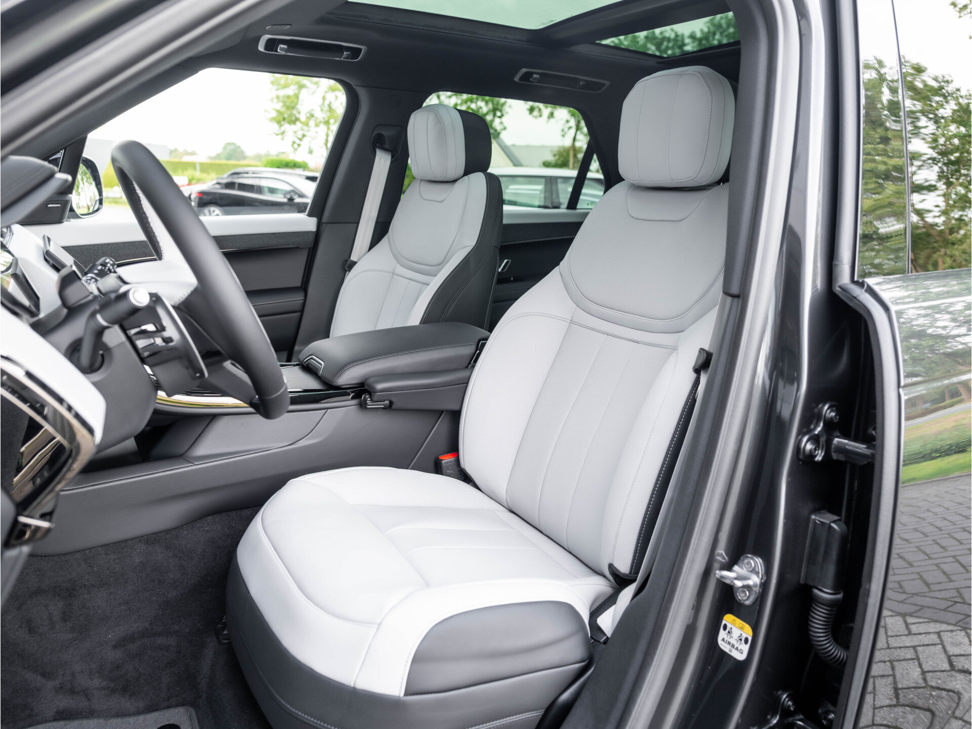 Land Rover Range Rover Sport 3.0 P460e BATTERSEA EDITION PHEV - Afbeelding 4
