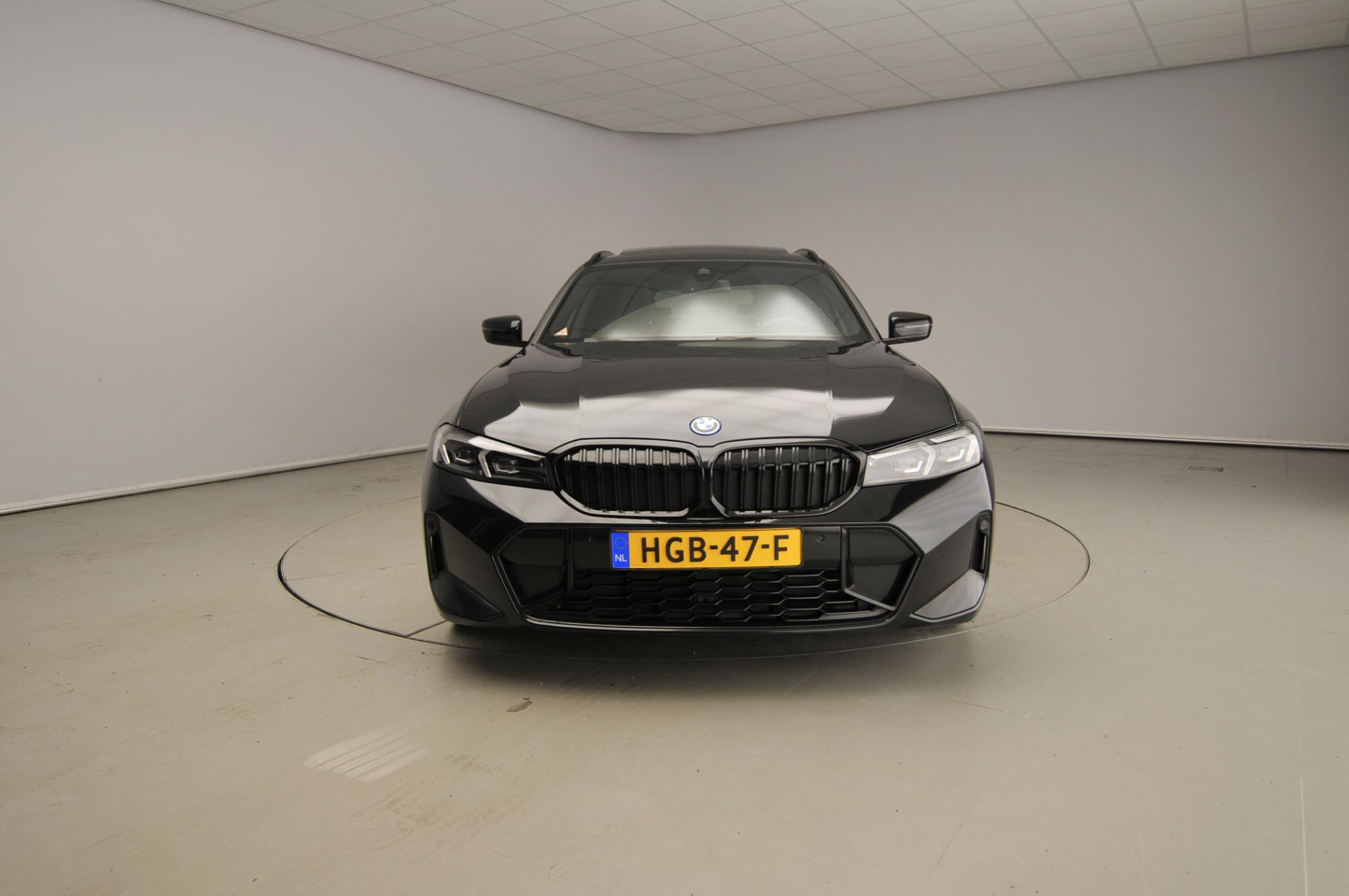 BMW 3 Serie Touring 330e - Afbeelding 5