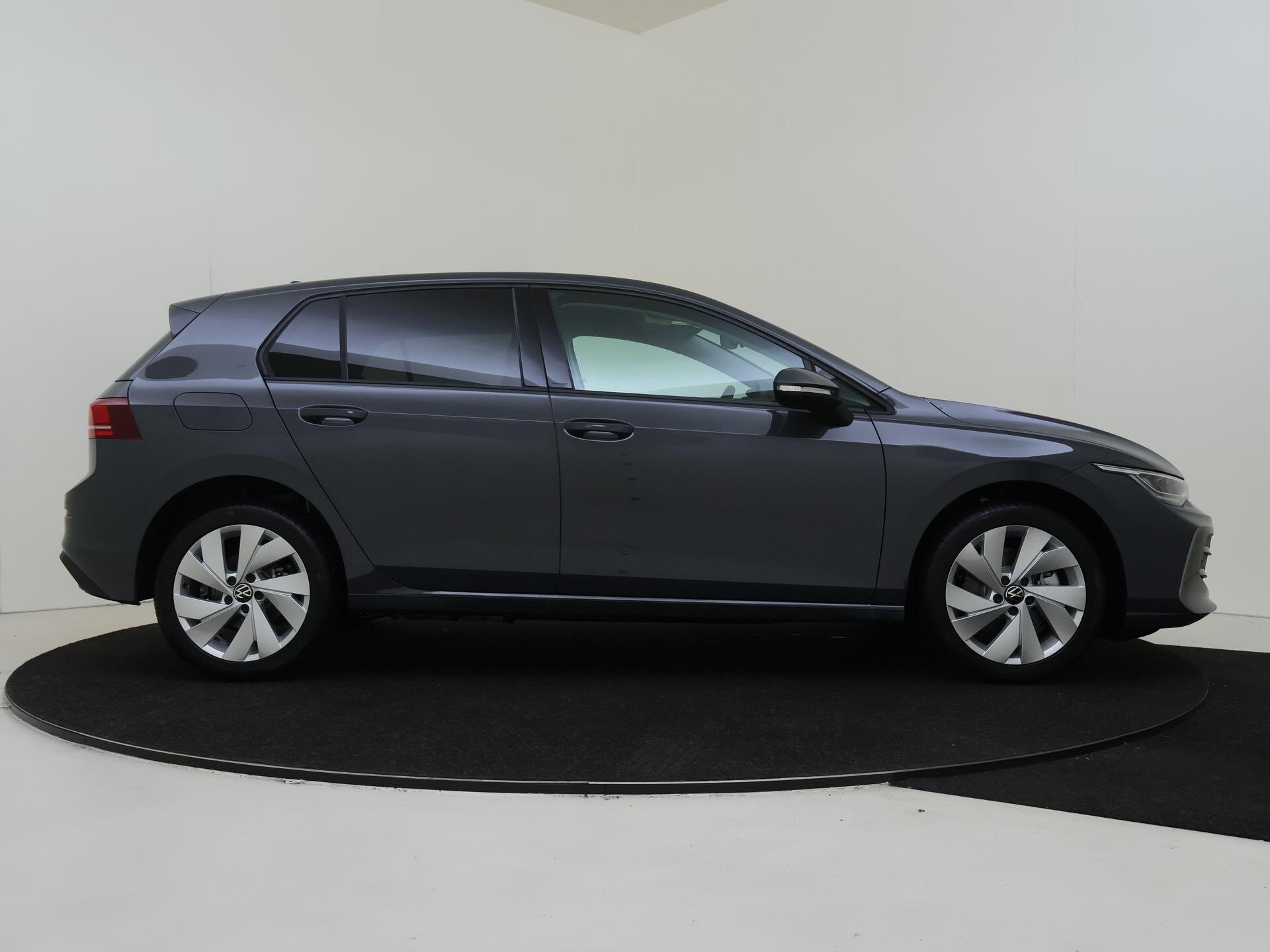 Volkswagen Golf Life Edition eHybrid - Afbeelding 3