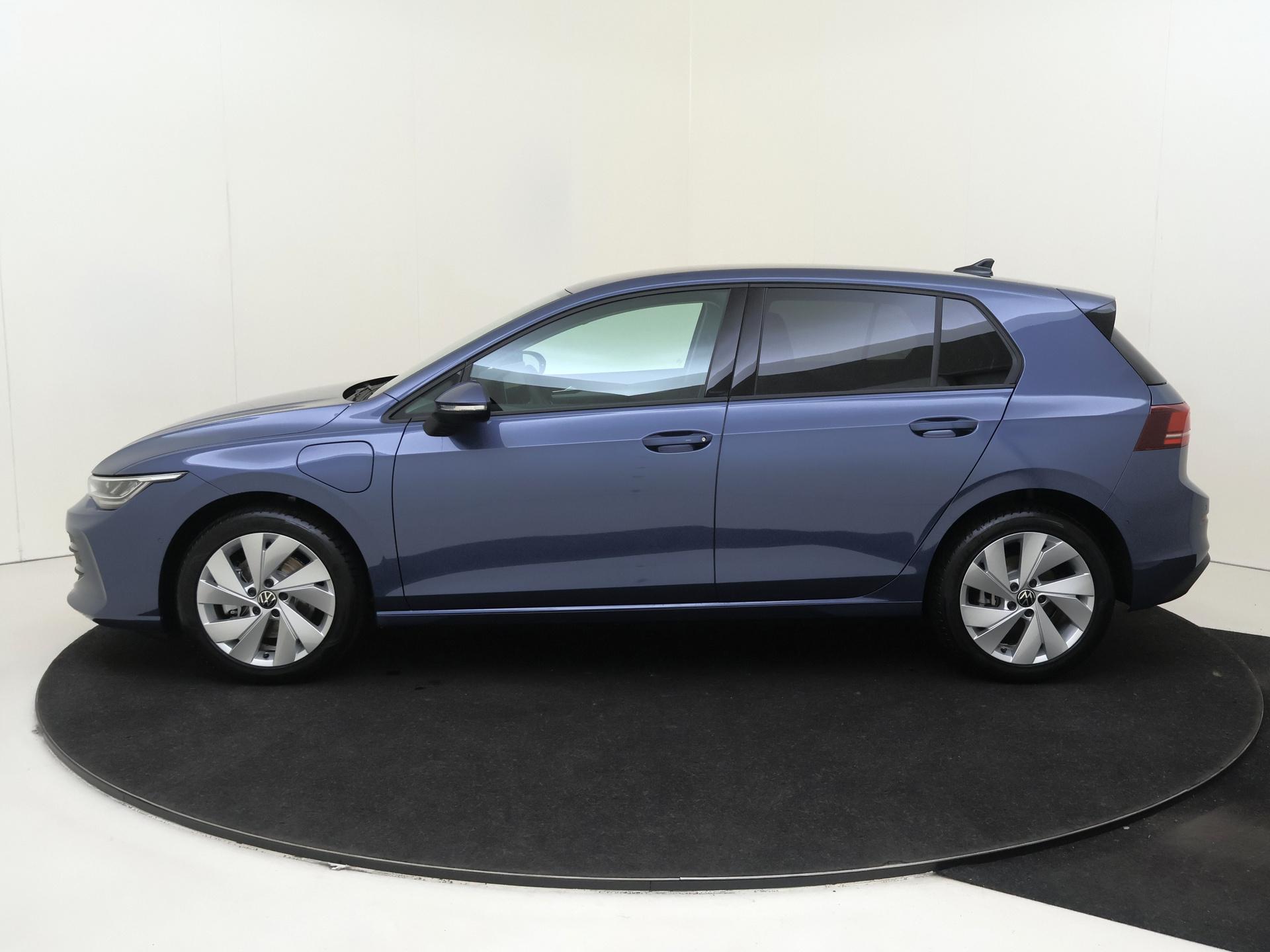 Volkswagen Golf Life Edition eHybrid - Afbeelding 2