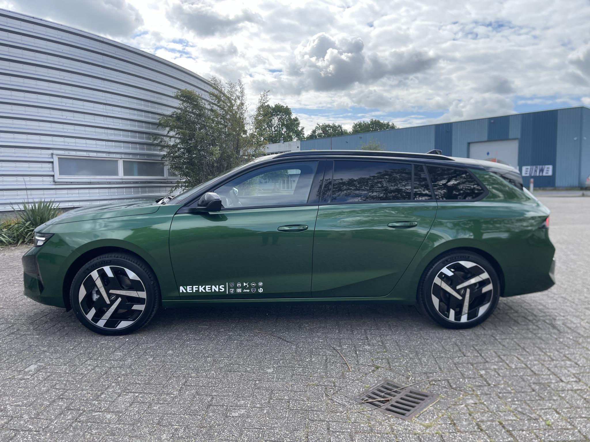 Opel Astra Electric Ultimate 58 kWh 156 pk - Afbeelding 2