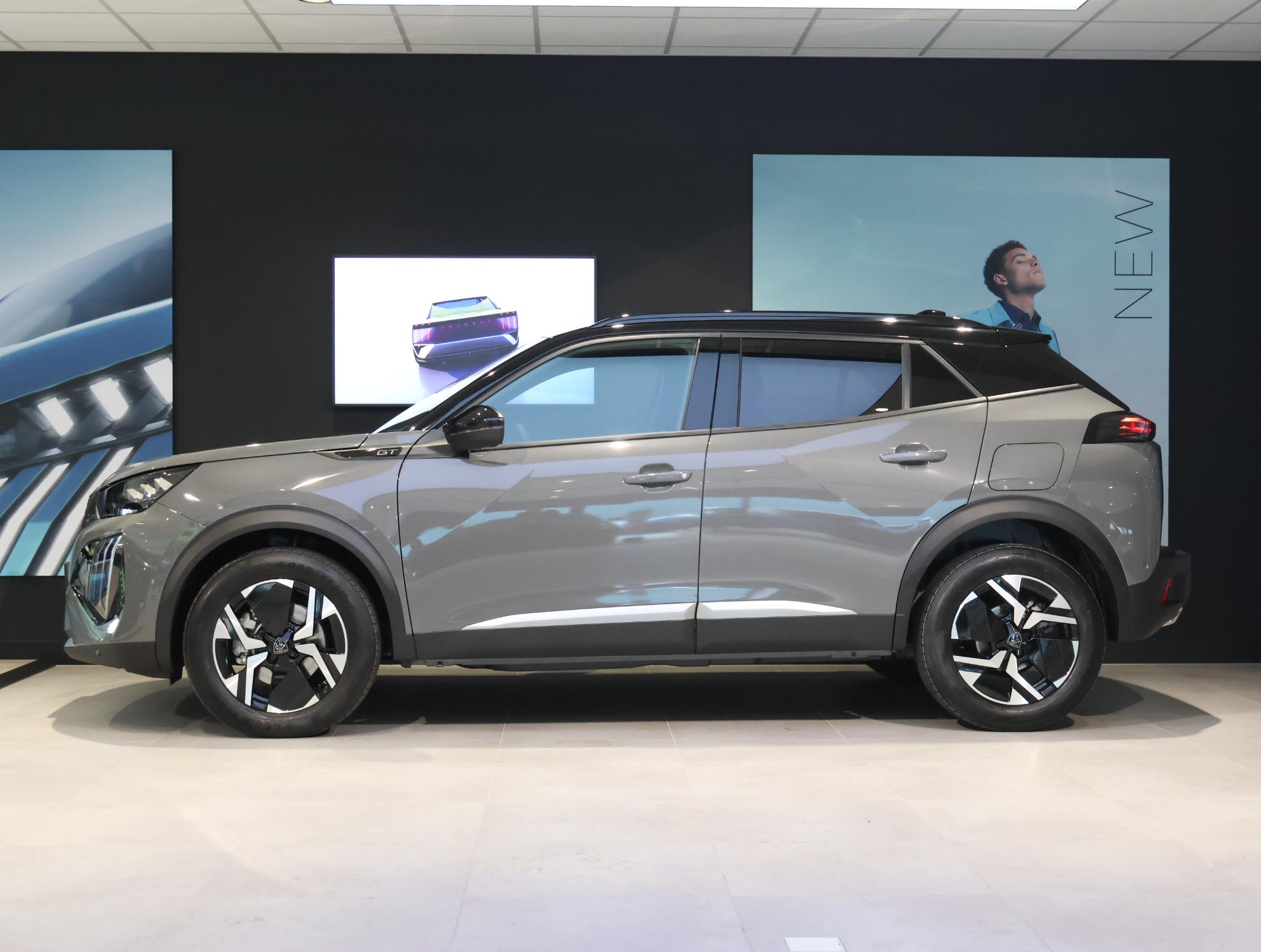 Peugeot 2008 Hybrid 1.2 145pk GT - Afbeelding 2