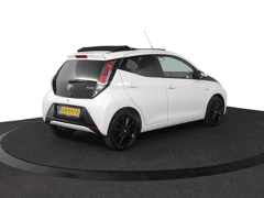 Toyota Aygo 1.0 VVT-i x-wave - Afbeelding 2