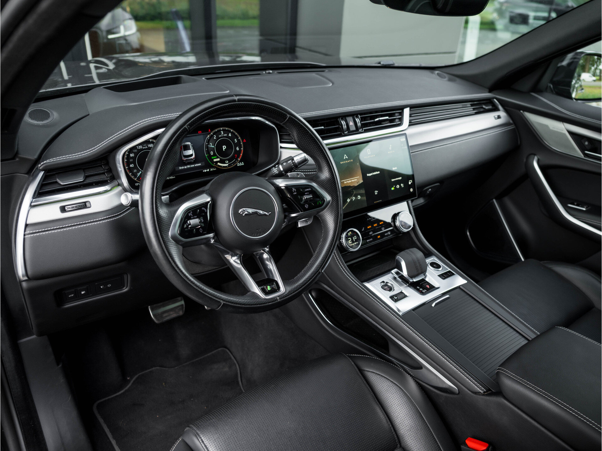 Jaguar F-PACE 2.0 P400e PHEV R-Dynamic S - Afbeelding 3