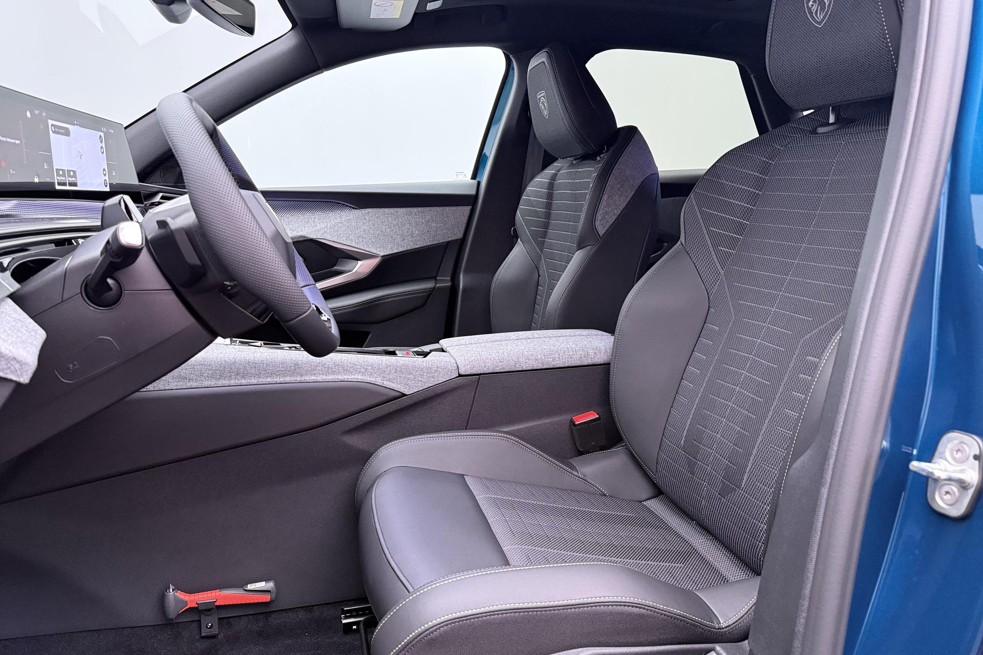 Peugeot e-3008 GT 73 kWh - Afbeelding 5