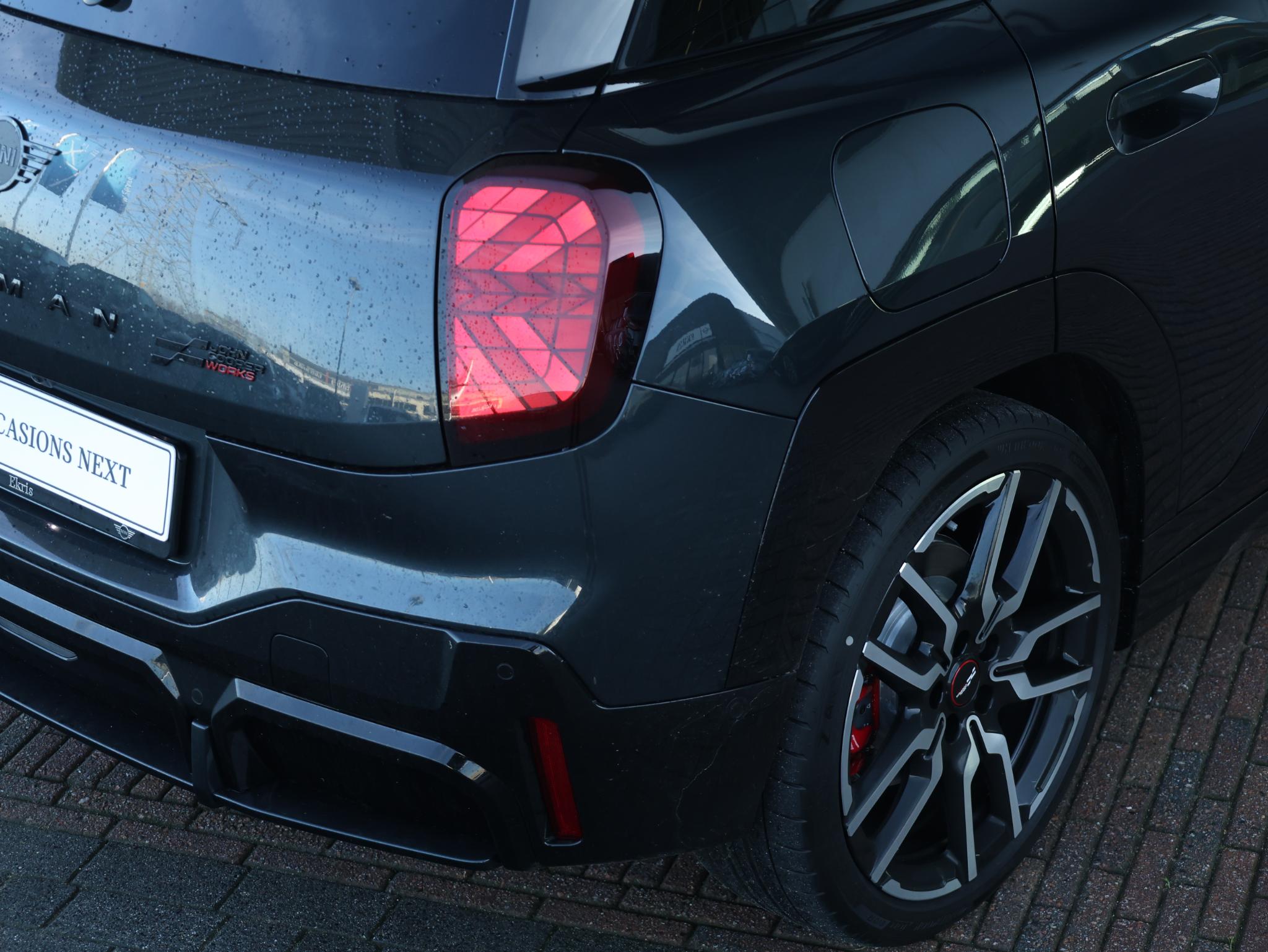 MINI Aceman E JCW John Cooper Works L 54.2 kWh - Afbeelding 4