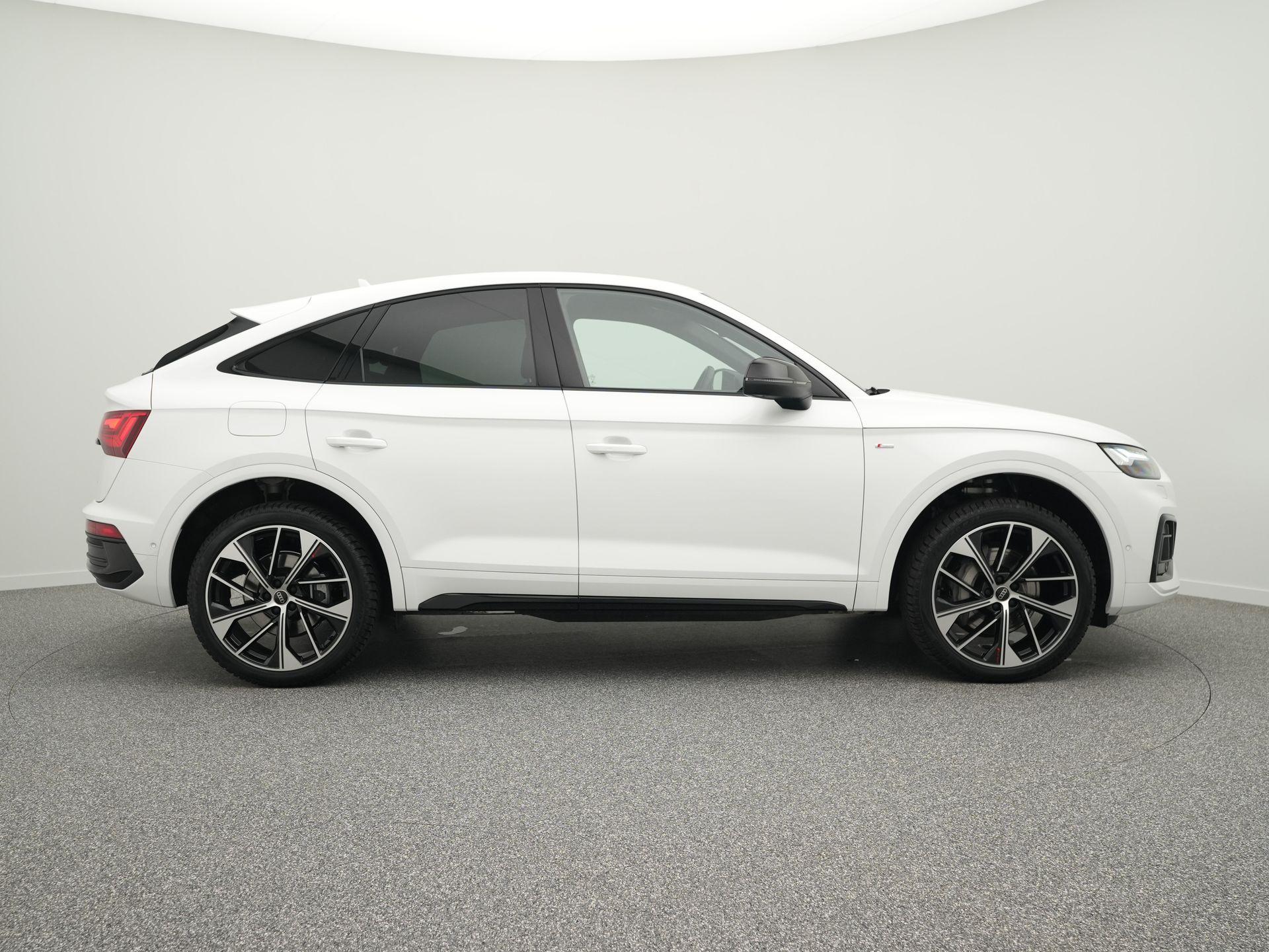 Audi Q5 Sportback 55 TFSI e S edition Competition