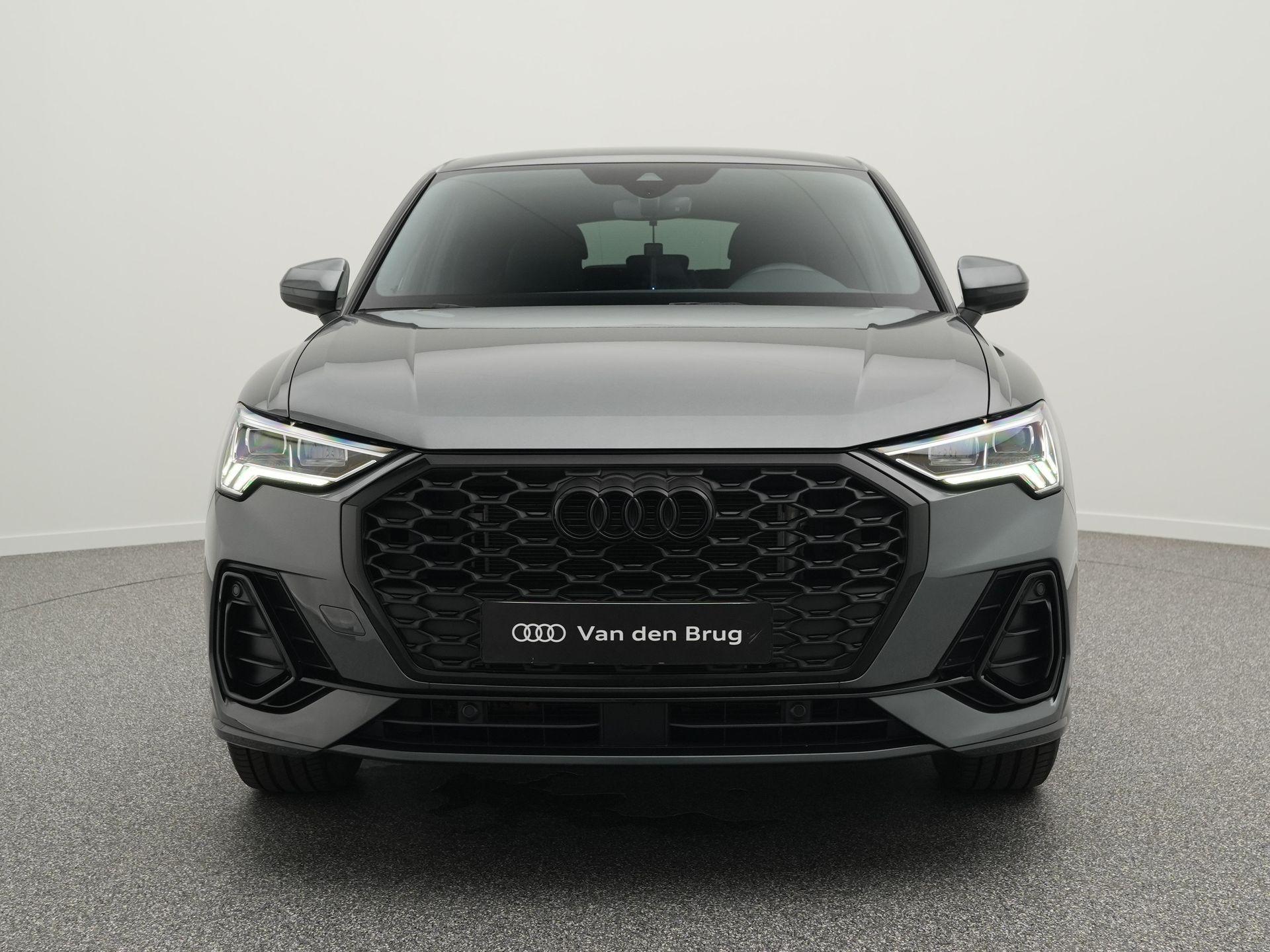Audi Q3 Sportback 45 TFSI e S Edition - Afbeelding 4