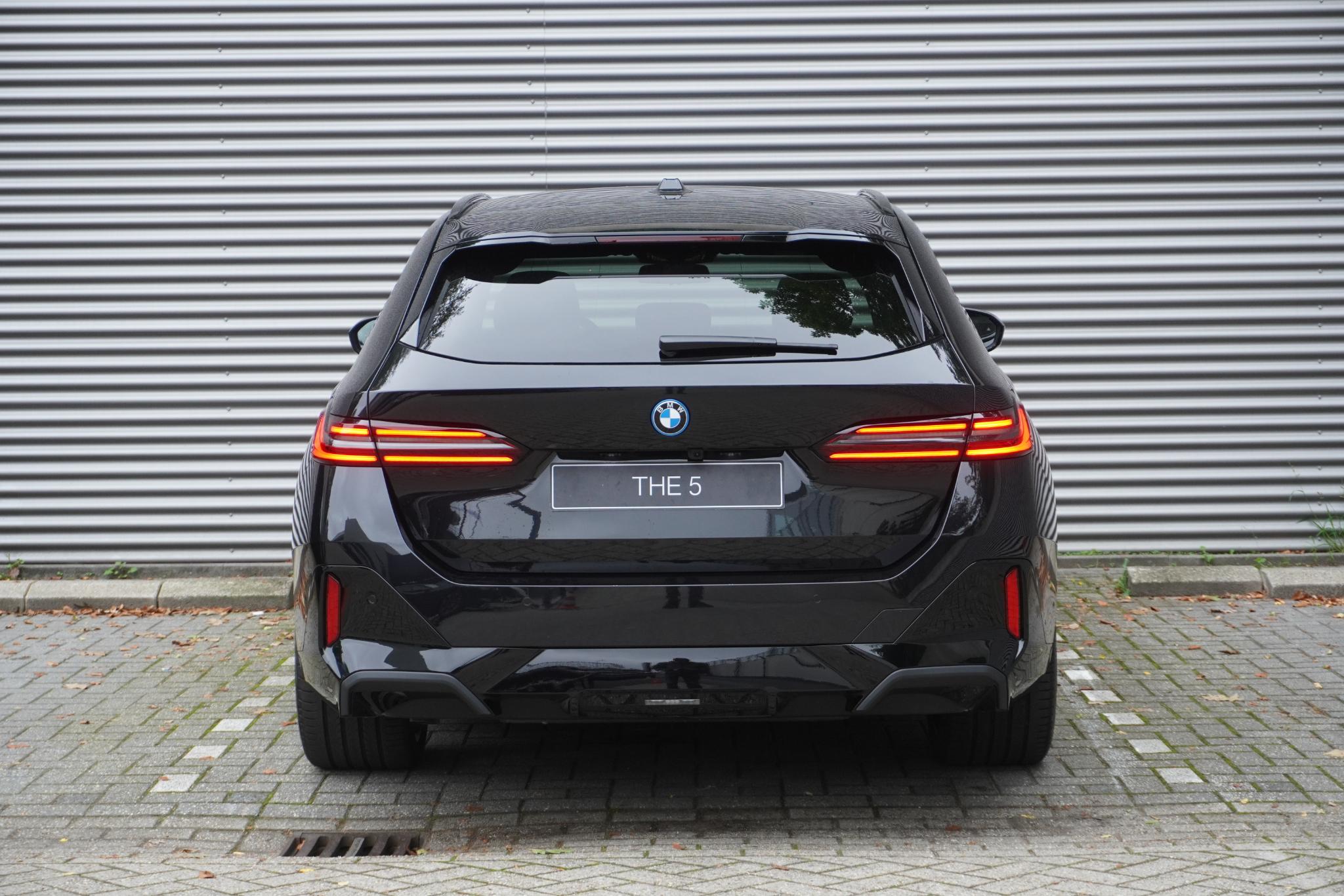 BMW 5 Serie Touring 530e - Afbeelding 5
