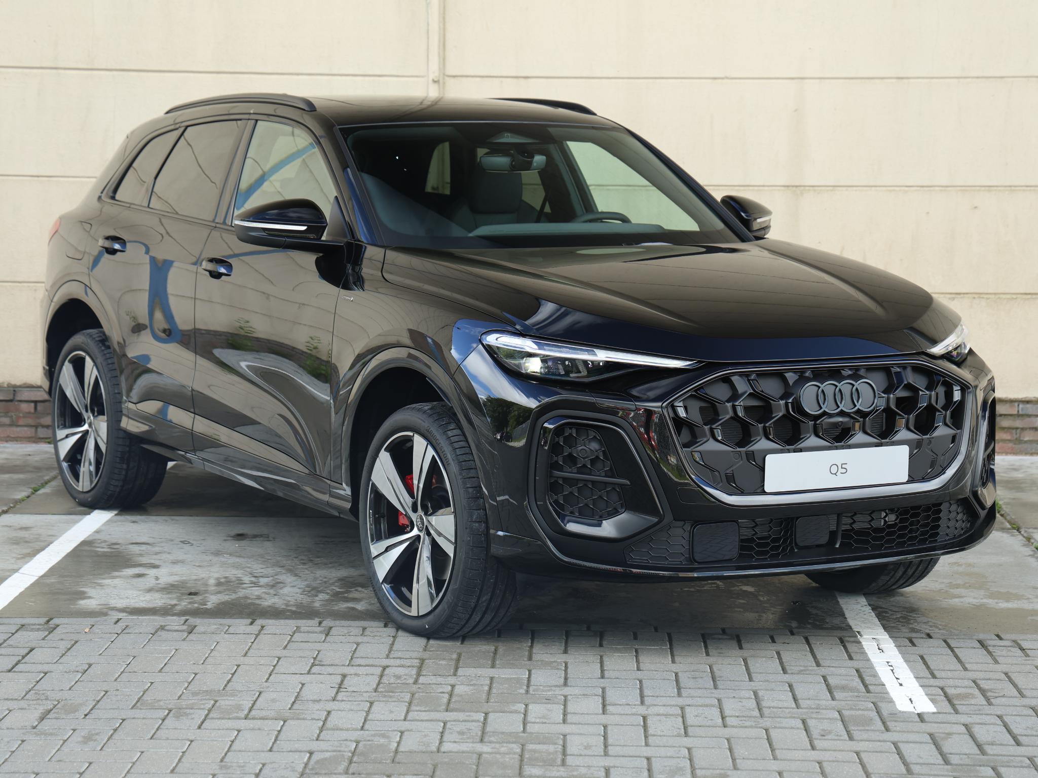 Audi Q5 S edition Competition e-hybrid 367 PK SUV - Afbeelding 3