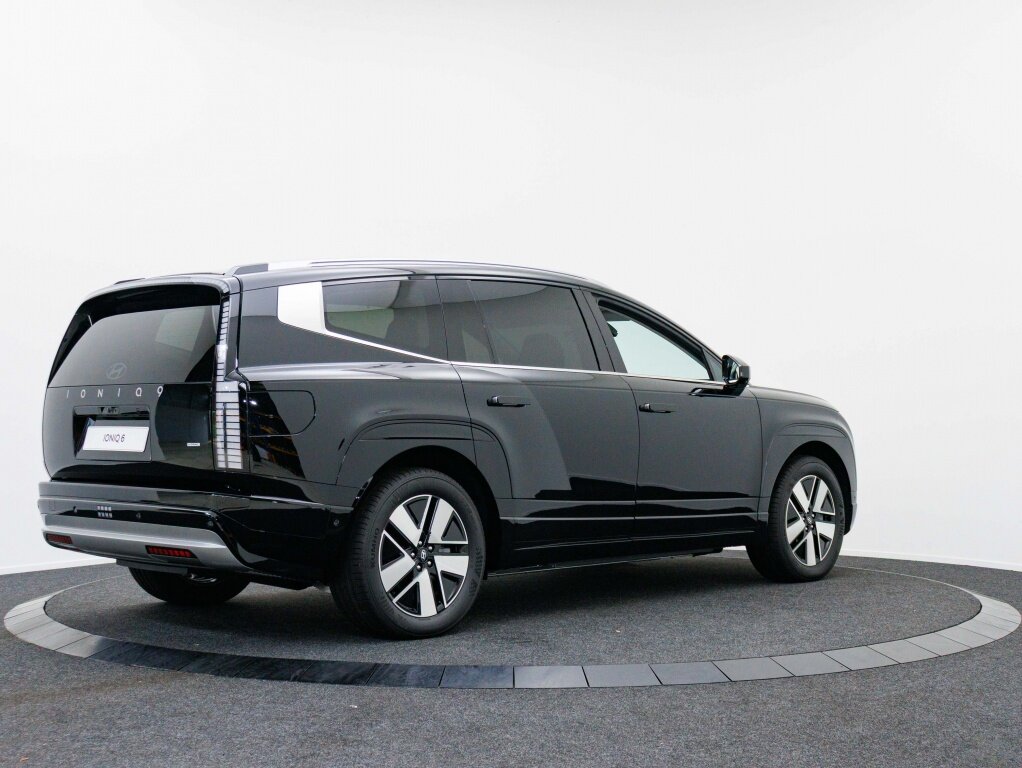 Hyundai IONIQ 9 Connect AWD 7persoons 110.3 kWh | Vehicle-to-Grid | Demo-voordeel - Afbeelding 2