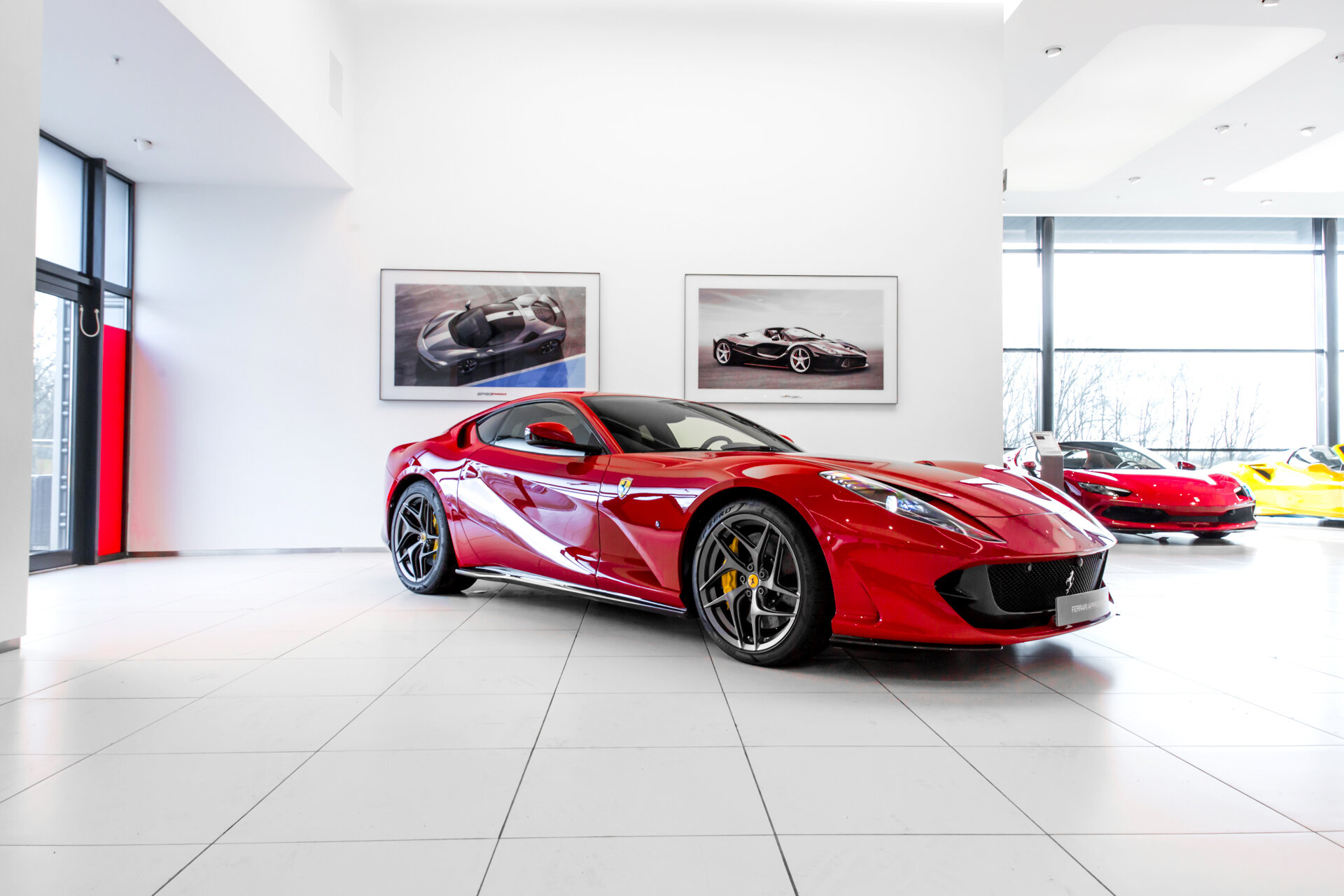 Ferrari 812 Superfast ~Ferrari Munsterhuis~