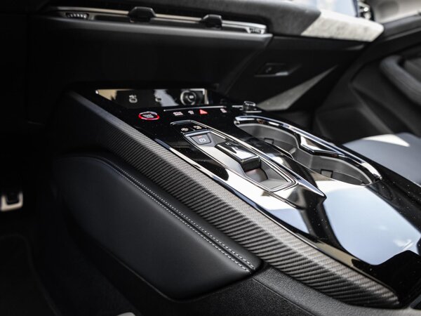 carbonafwerking interieur carbonafwerking interieur