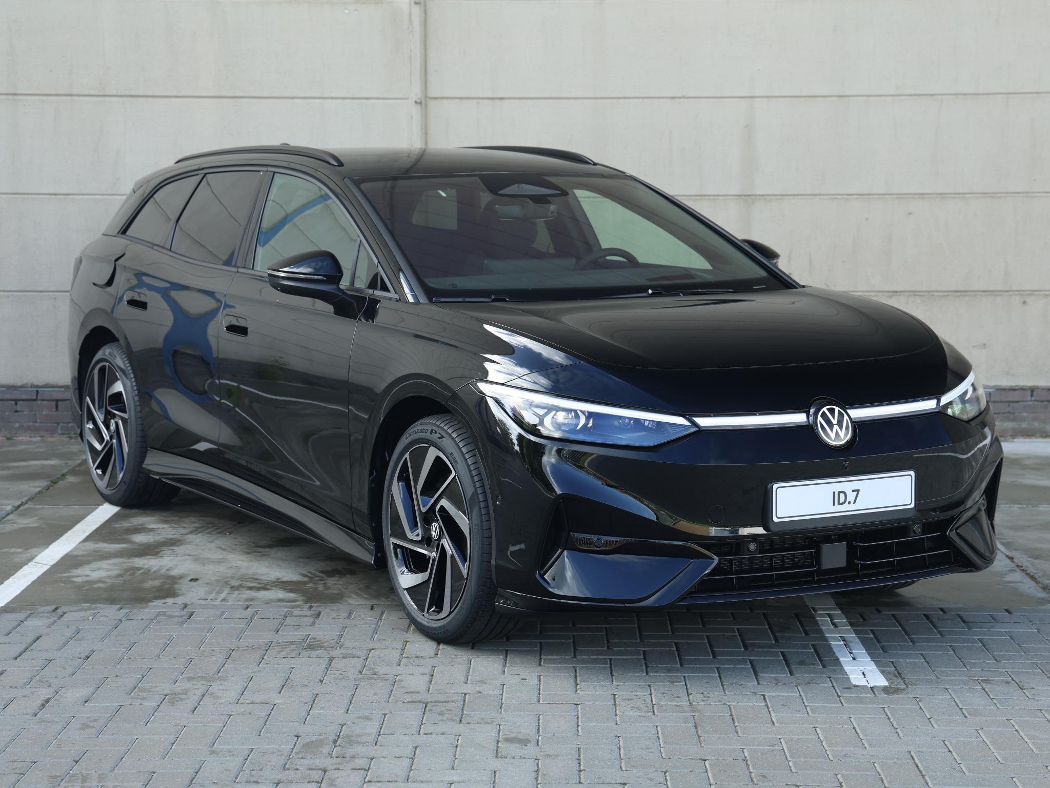 Volkswagen ID.7 Limited Edition Plus 77 kWh accu 286 PK - Afbeelding 3