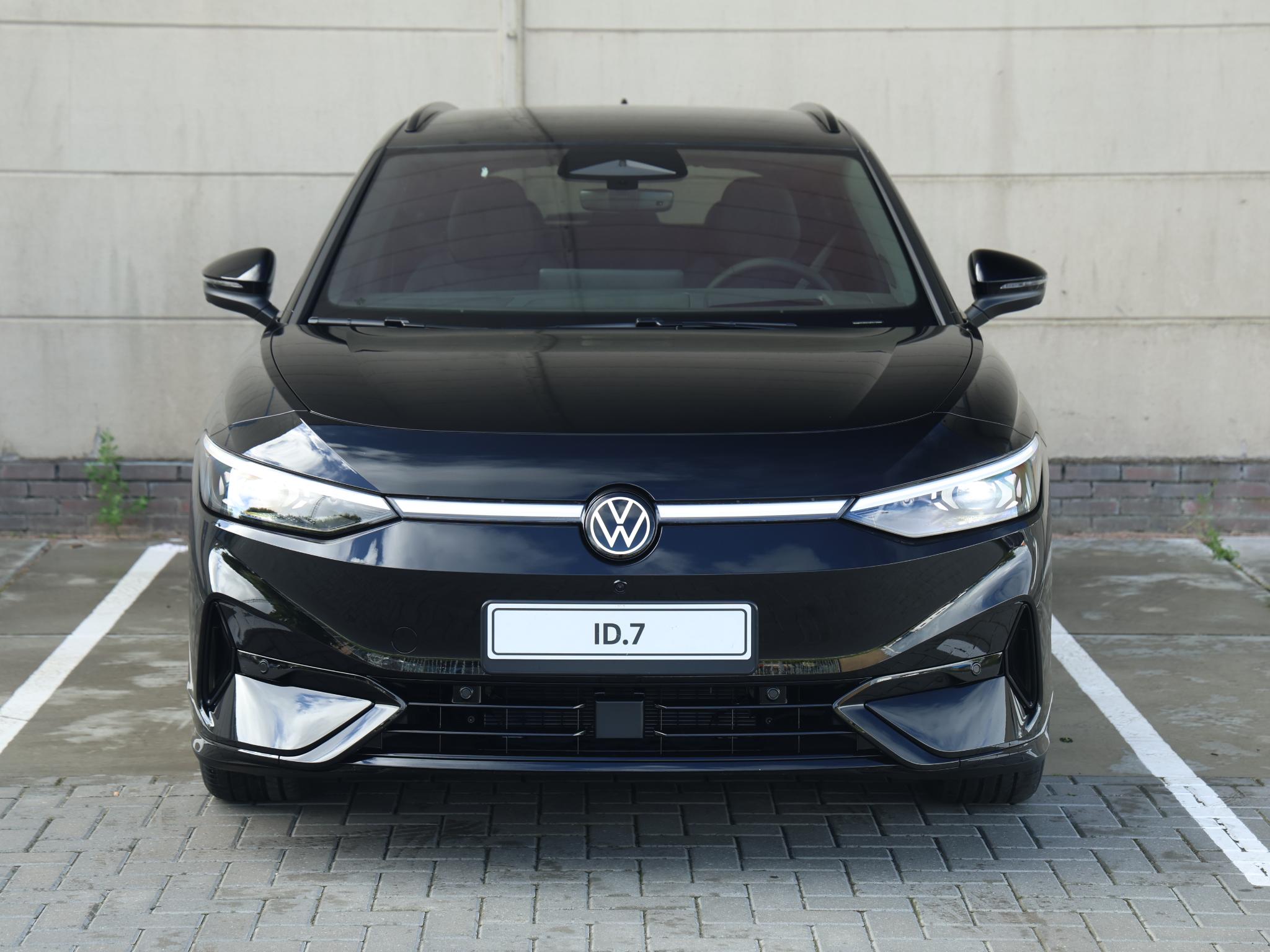 Volkswagen ID.7 Limited Edition Plus 77 kWh accu 286 PK - Afbeelding 4