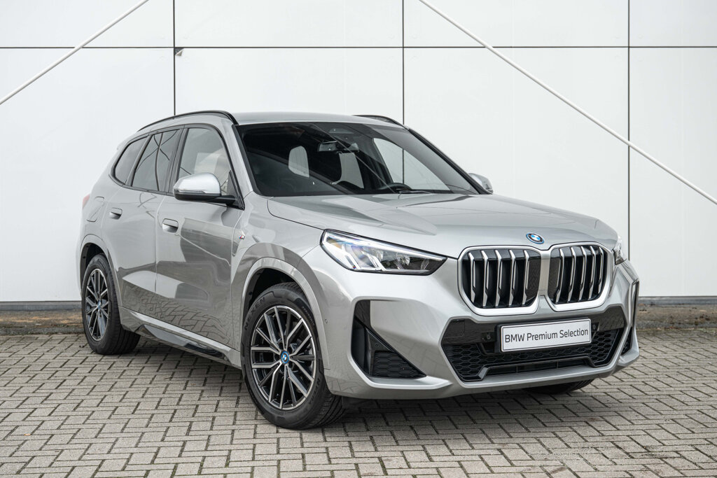 BMW X1 18