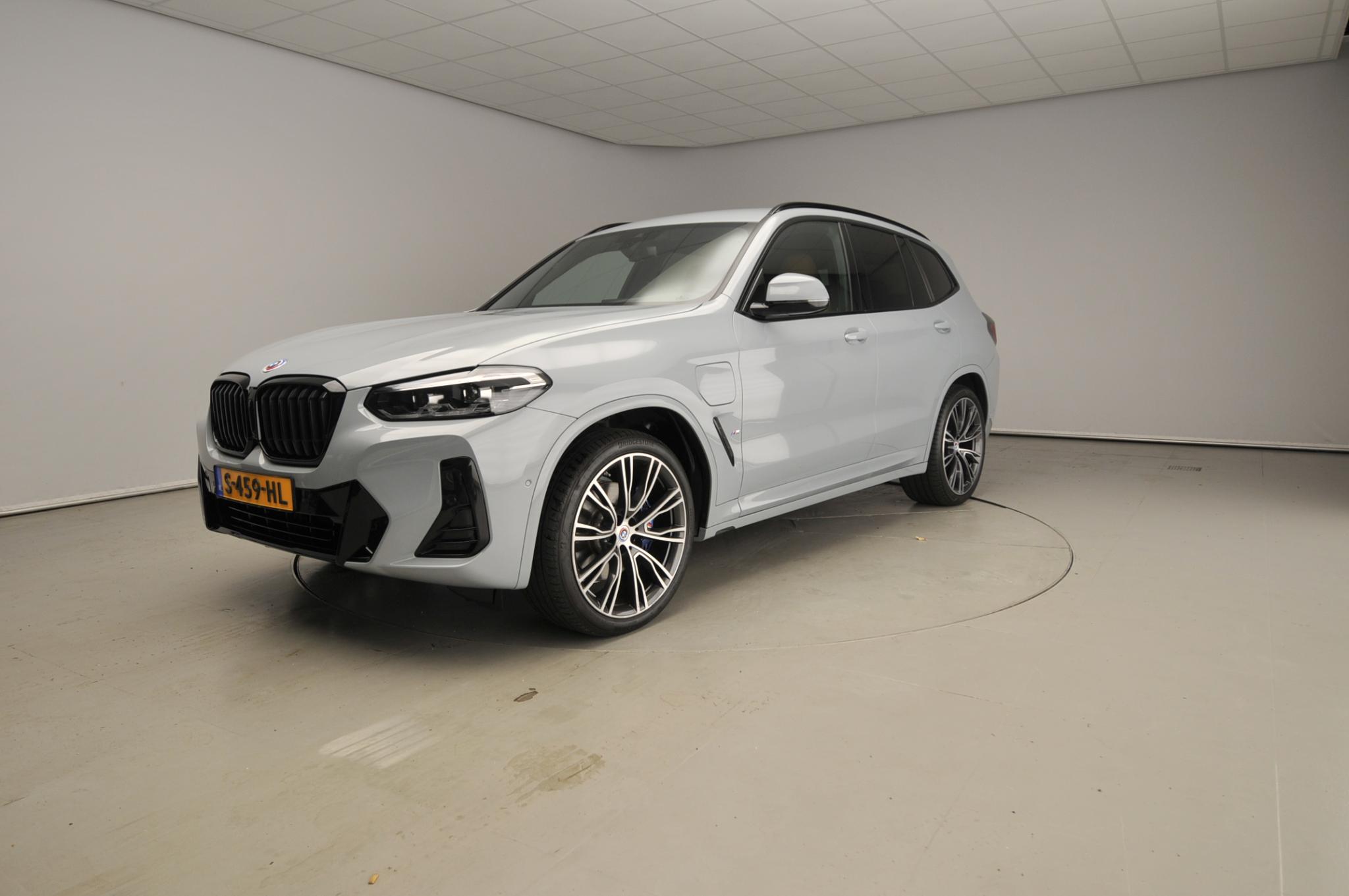 BMW X3 xDrive30e