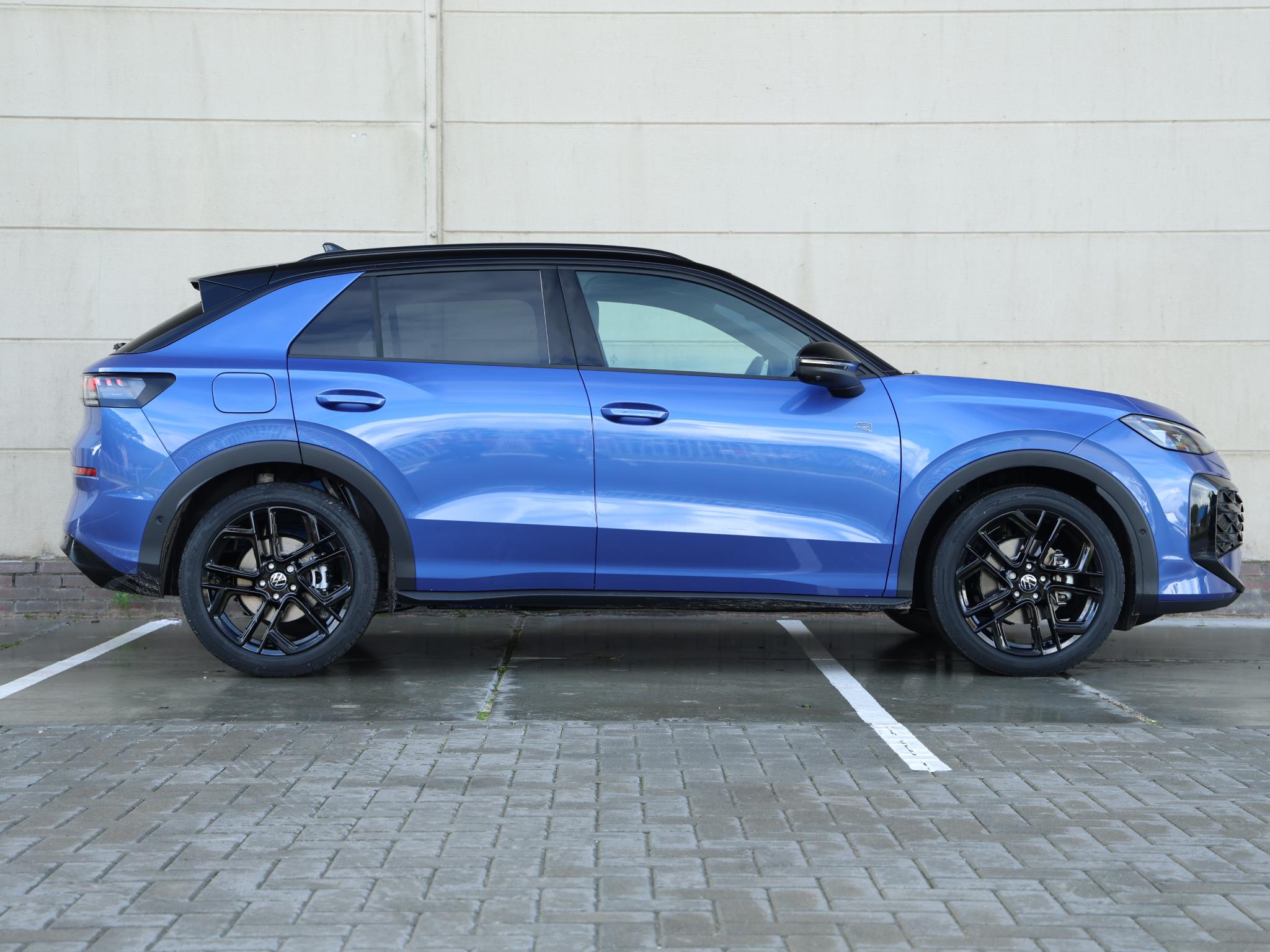 Volkswagen T-Roc R-Line First Edition 1.5 eTSI 150 PK