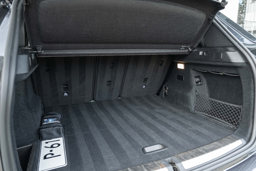 BMW X1 6