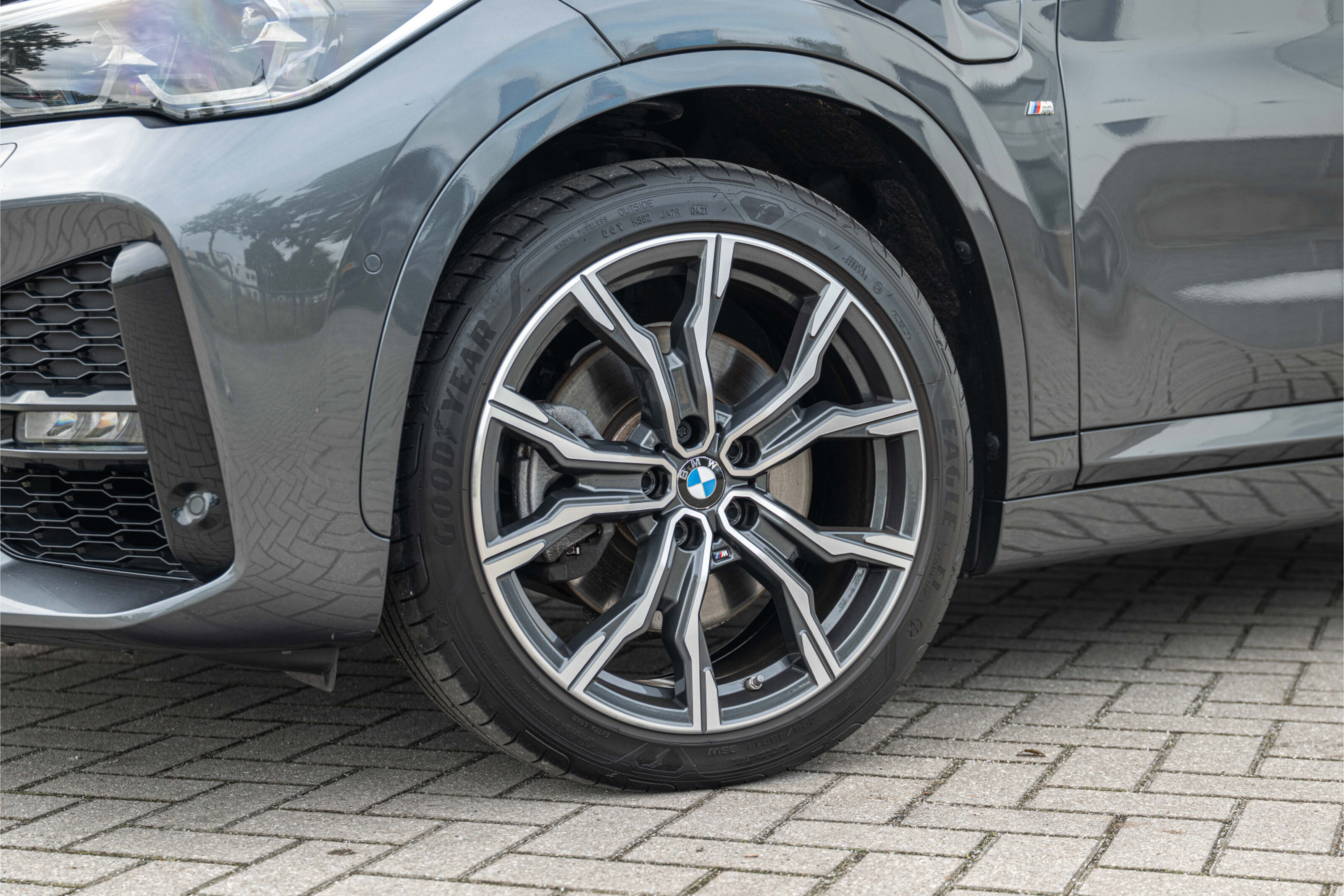 BMW X1 9