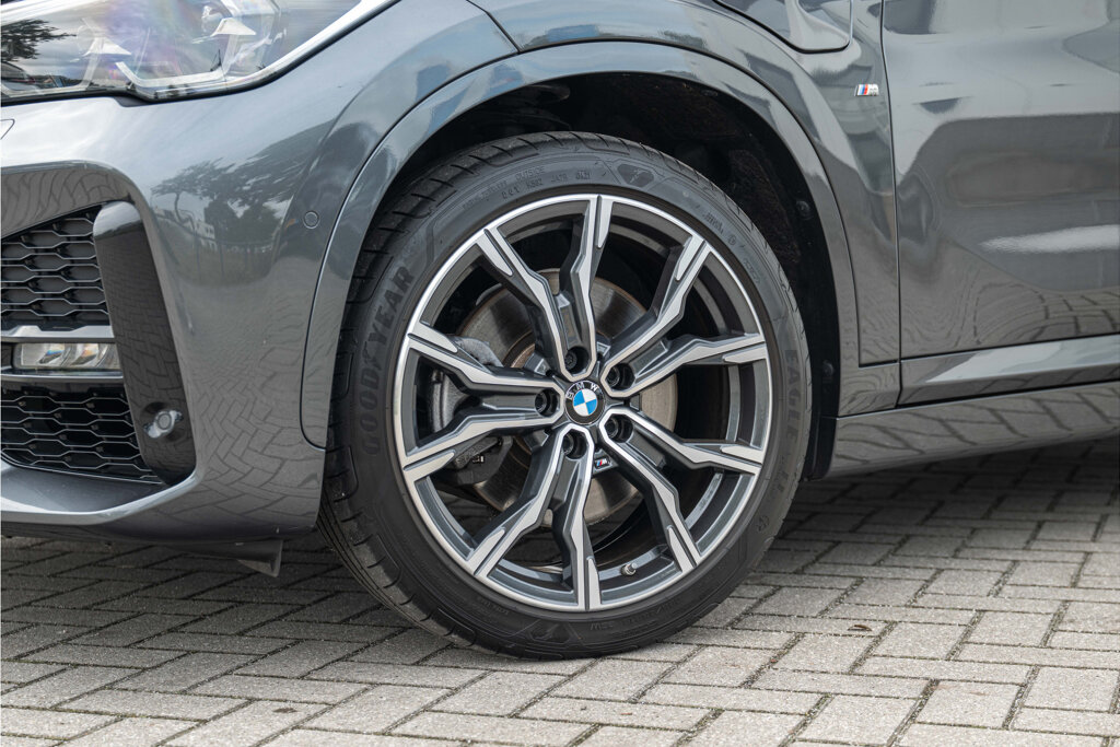 BMW X1 9