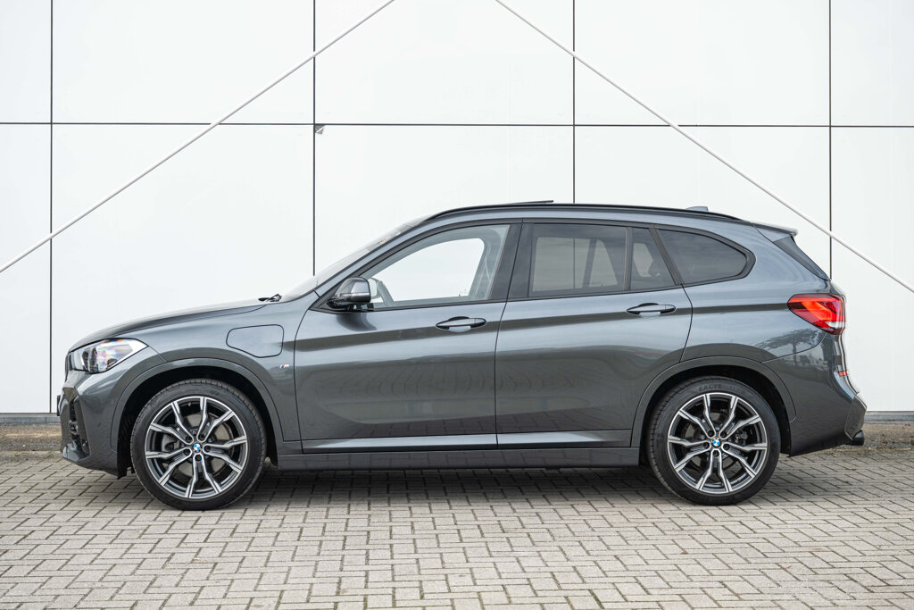 BMW X1 42