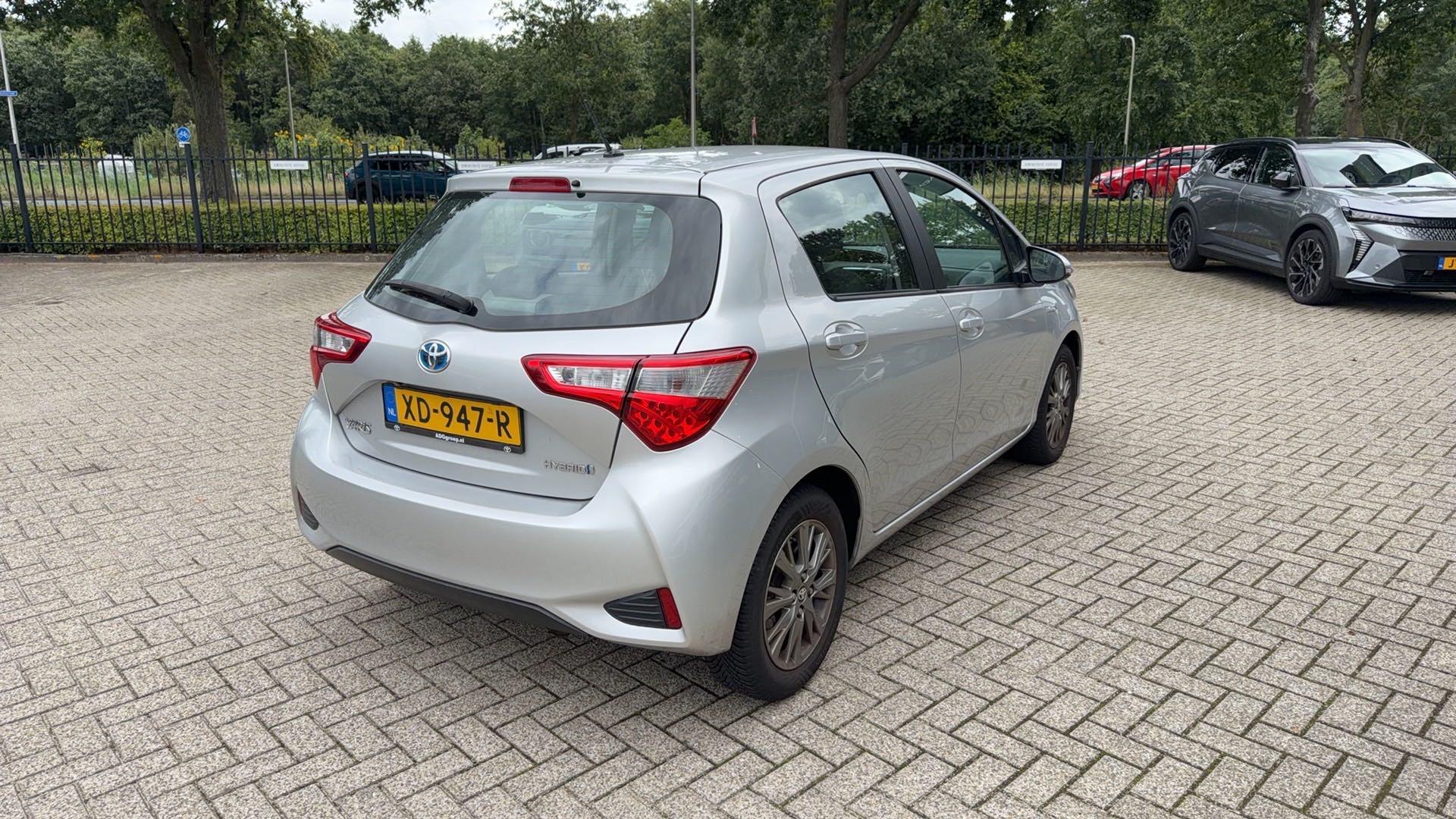 Toyota Yaris 1.5 Hybrid Feel! - Afbeelding 5