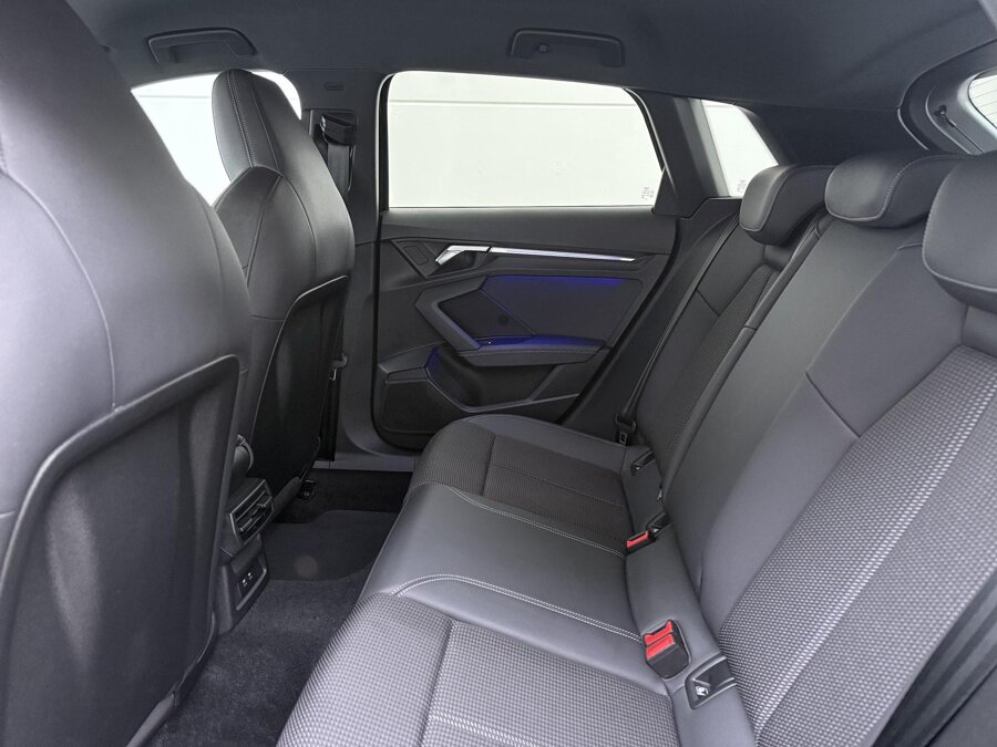 Audi A3 Sportback 30 TFSI S-line