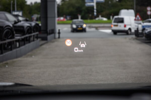 head-up display head-up display