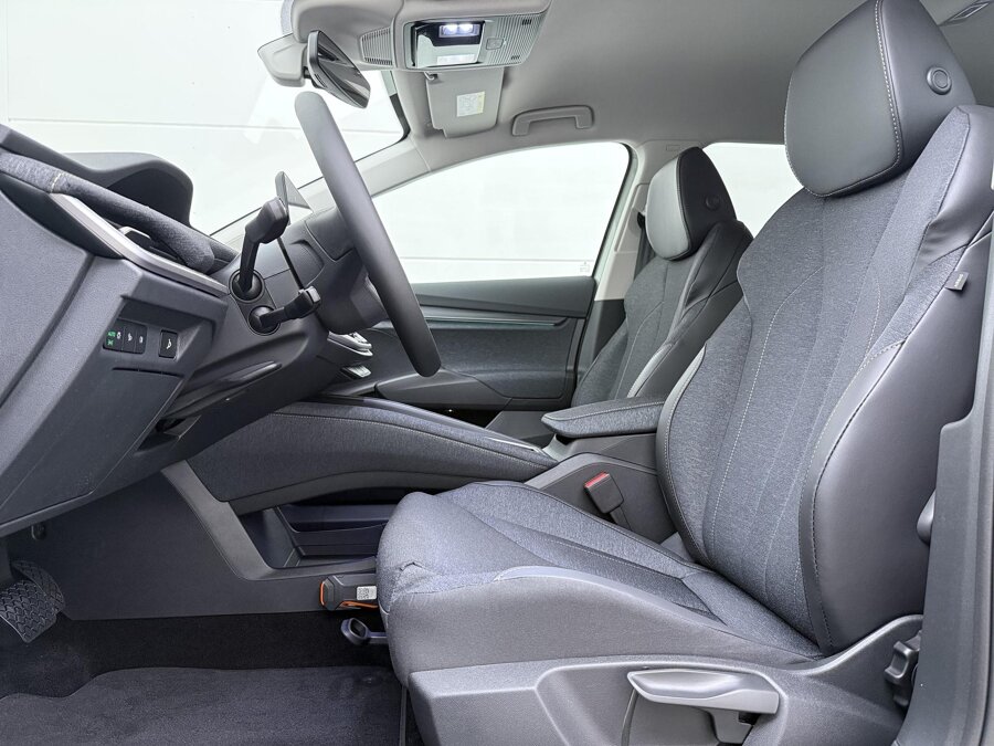 Škoda Elroq Business Edition 210 kW / 286 PK