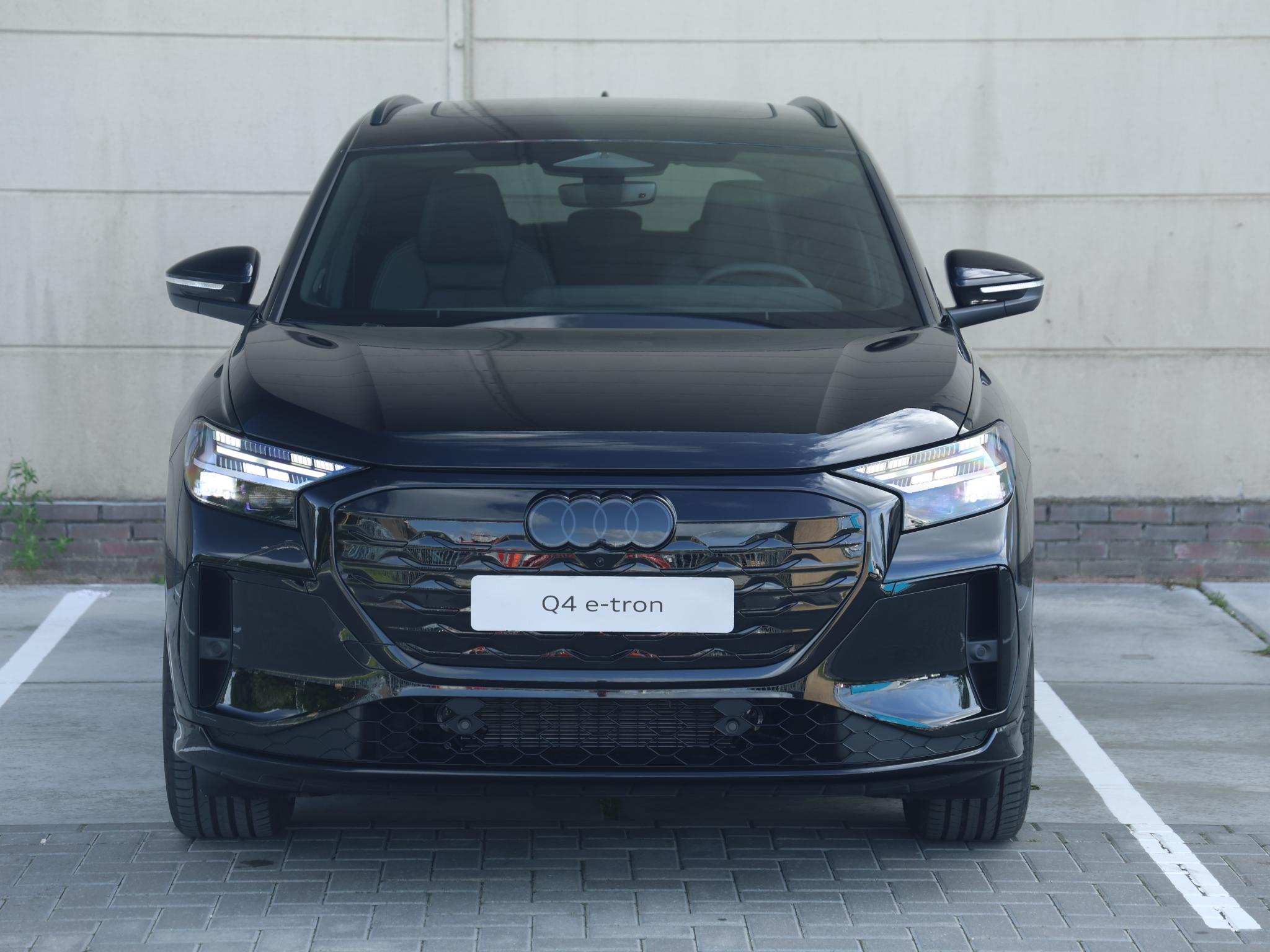 Audi Q4 e-tron S edition 82 kWh286 PK SUV - Afbeelding 4