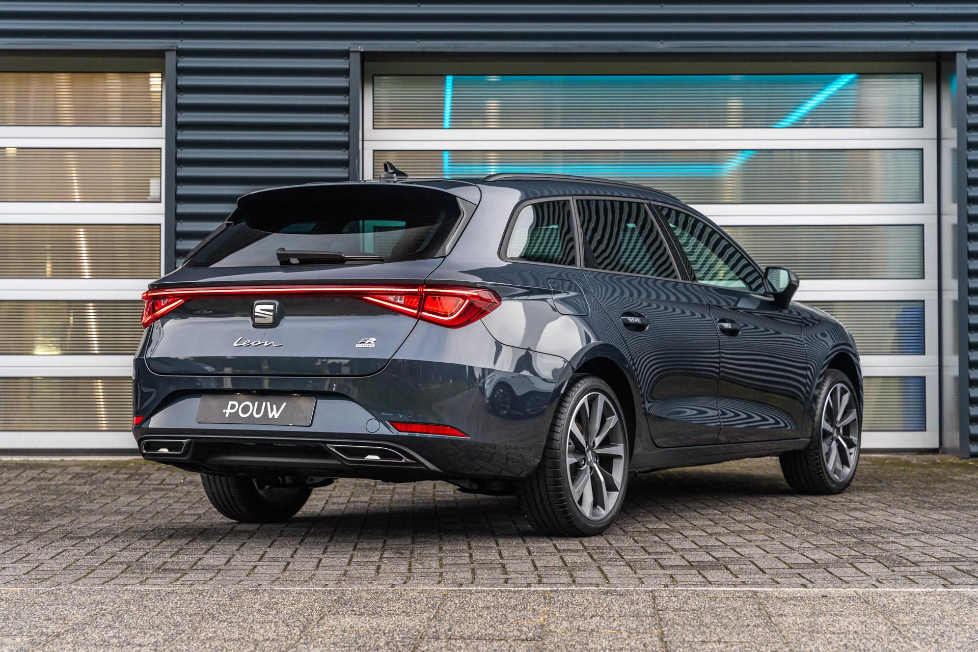 SEAT Leon Sportstourer 1.5 TSI 204pk DSG e-Hybrid FR Business - Afbeelding 2