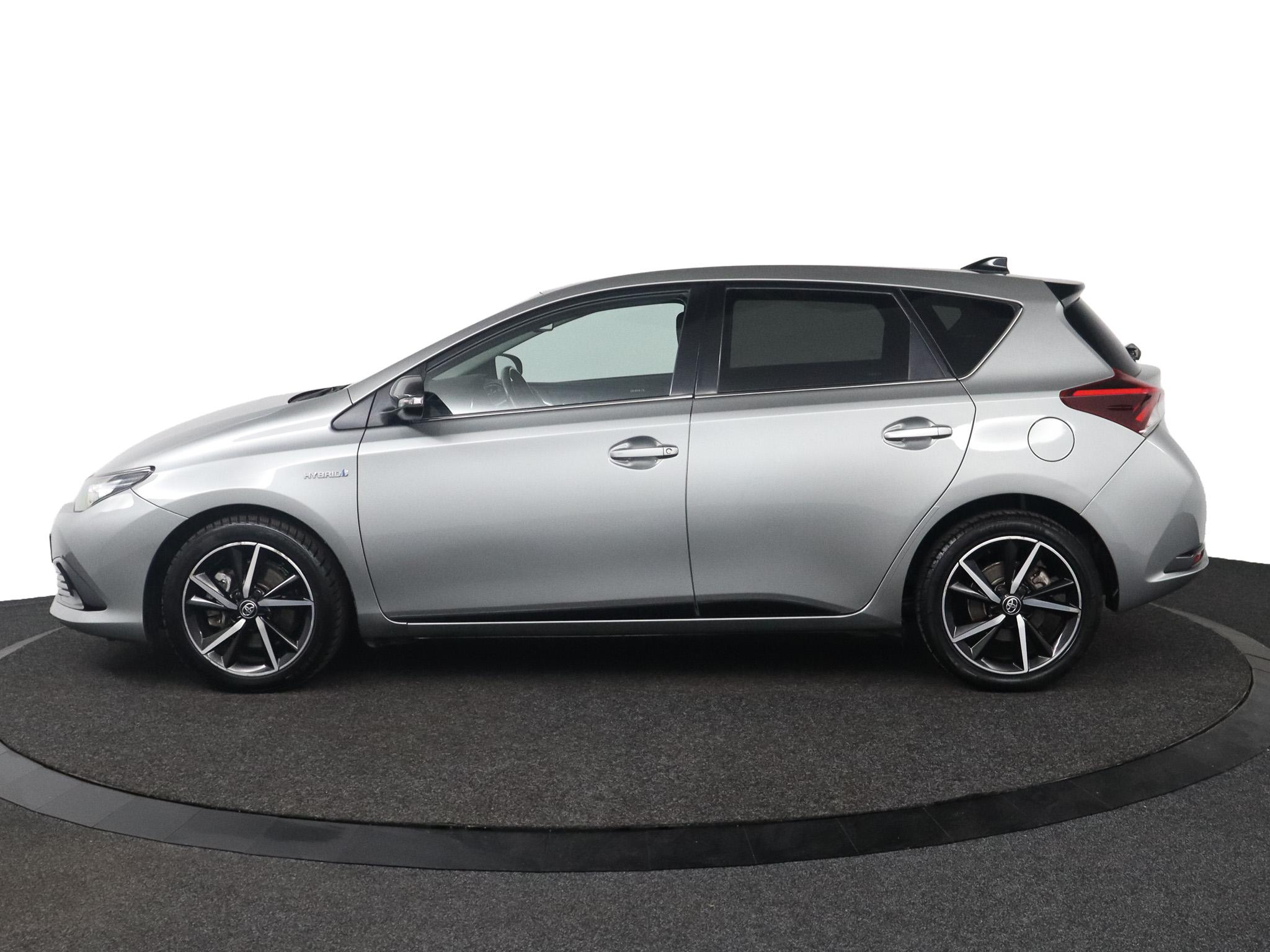 Toyota Auris 1.8 Hybrid Dynamic Go - Afbeelding 3