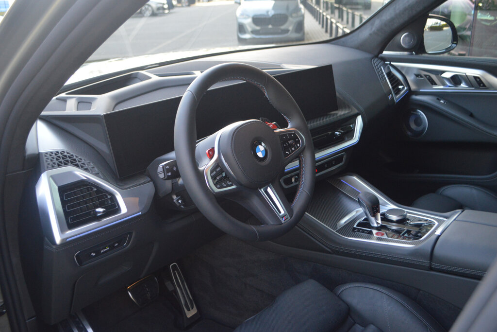 BMW XM 9