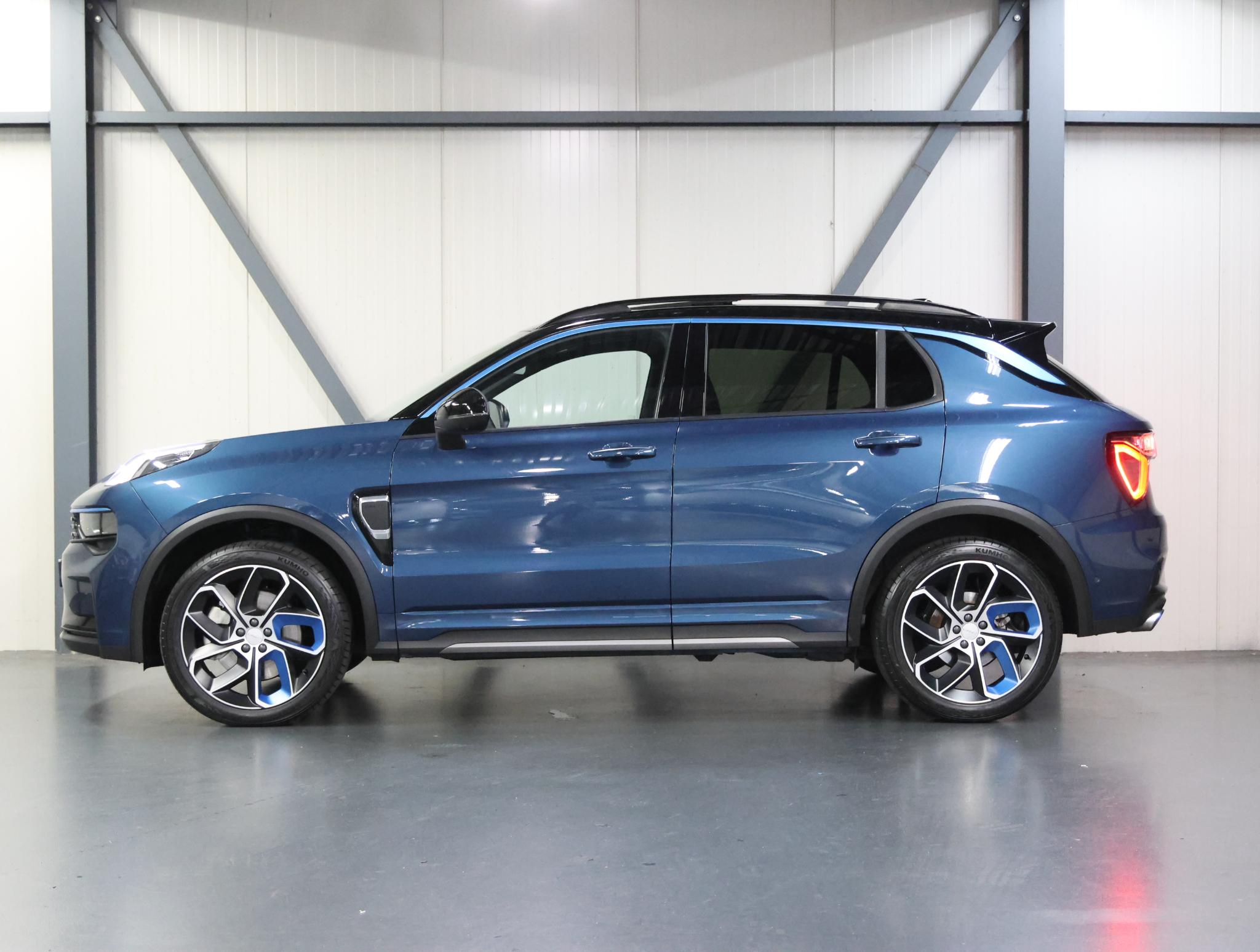 Lynk & Co 01 1.5 260PK Plug-in Hybrid - Afbeelding 2