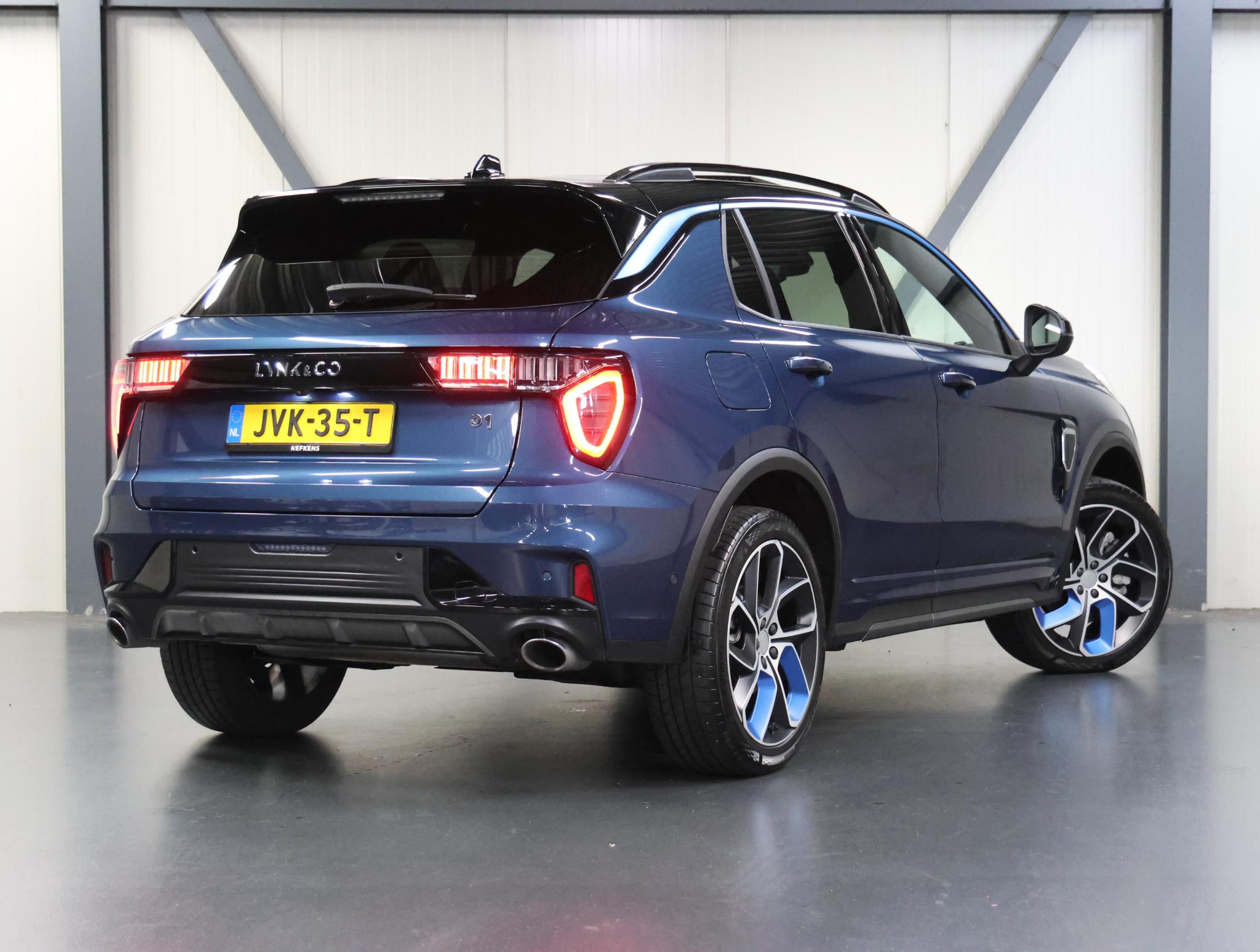 Lynk & Co 01 1.5 260PK Plug-in Hybrid - Afbeelding 3