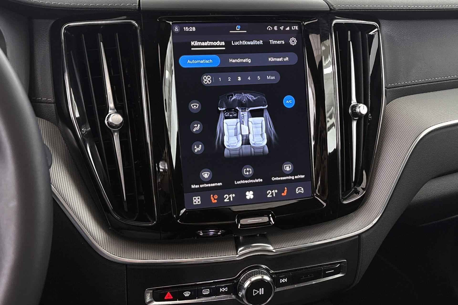 Volvo XC60 (28)