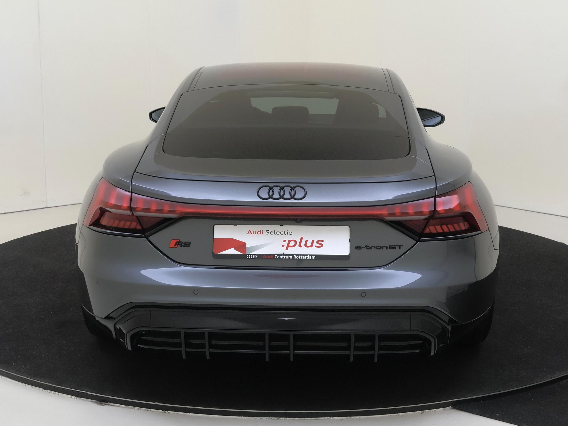 Audi e-tron GT